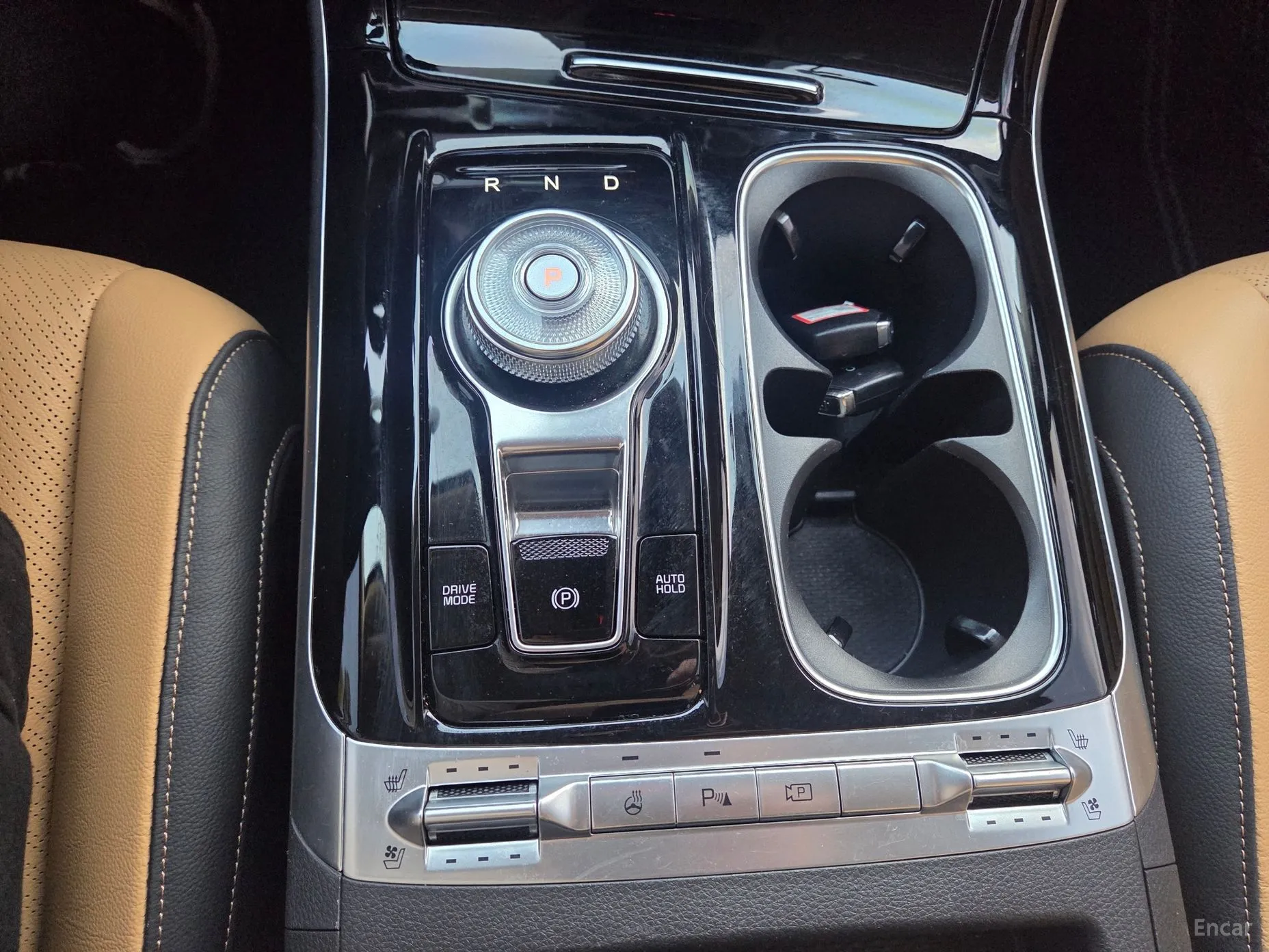 Kia Carnival Gen 4 превью 17