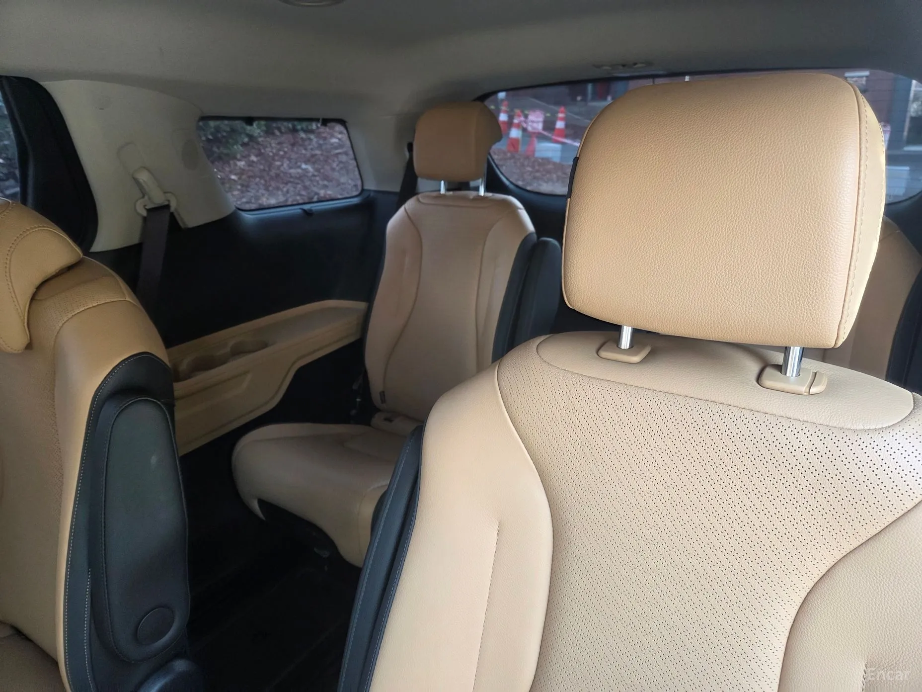 Kia Carnival Gen 4 превью 6
