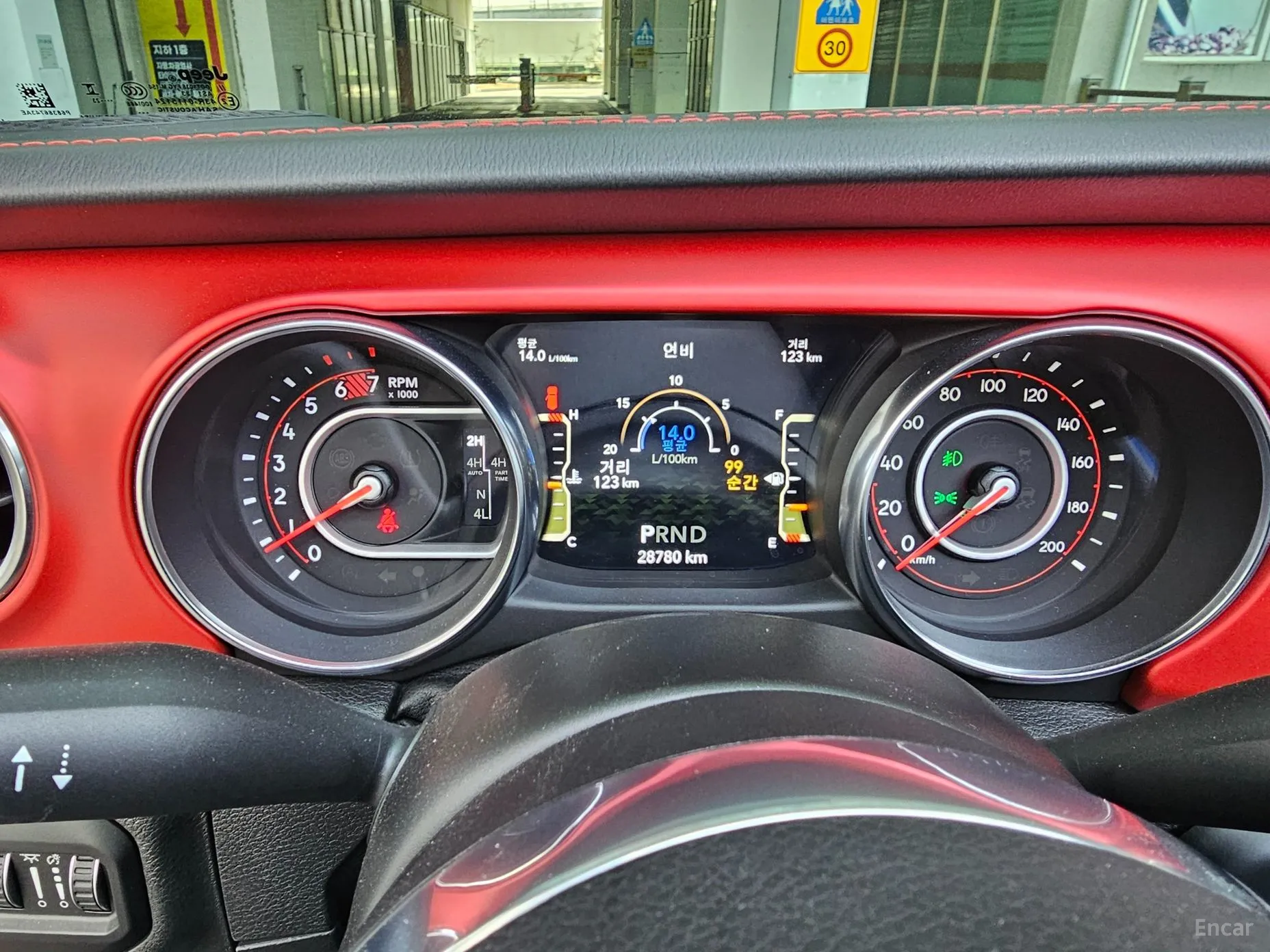 Jeep Wrangler (JL) превью 10