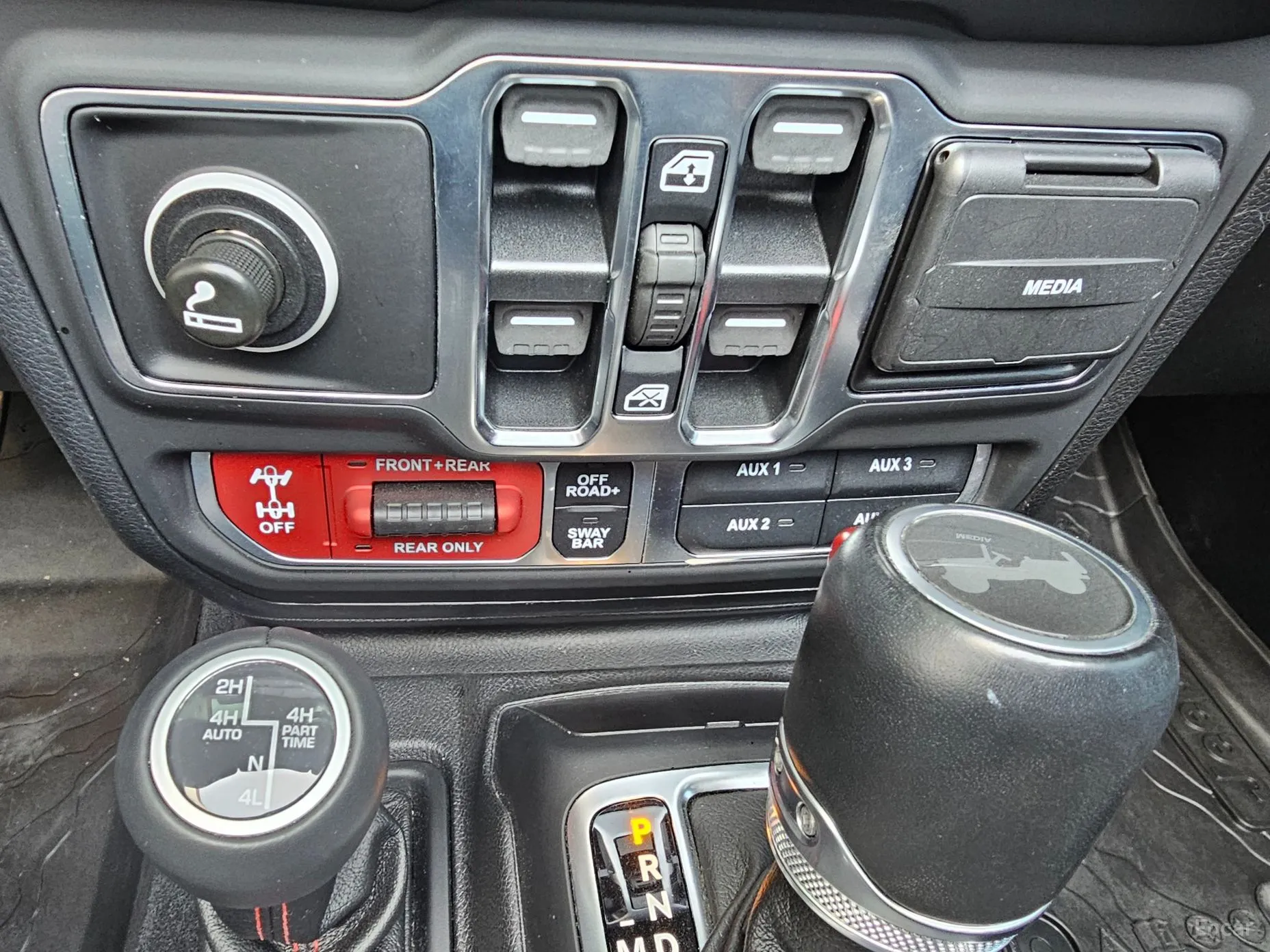 Jeep Wrangler (JL) превью 16