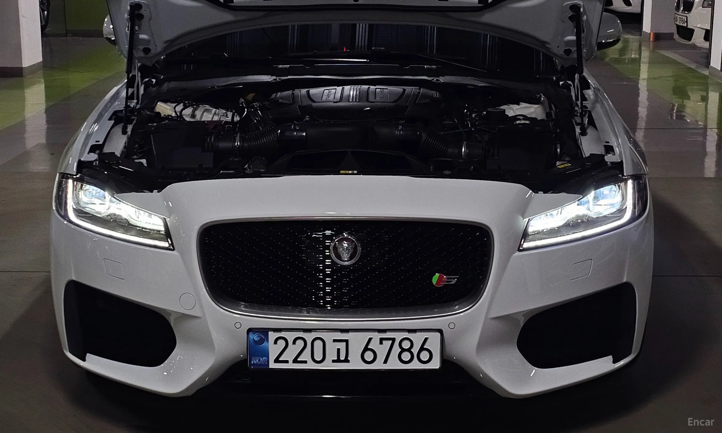 Jaguar XF (x260) превью 12