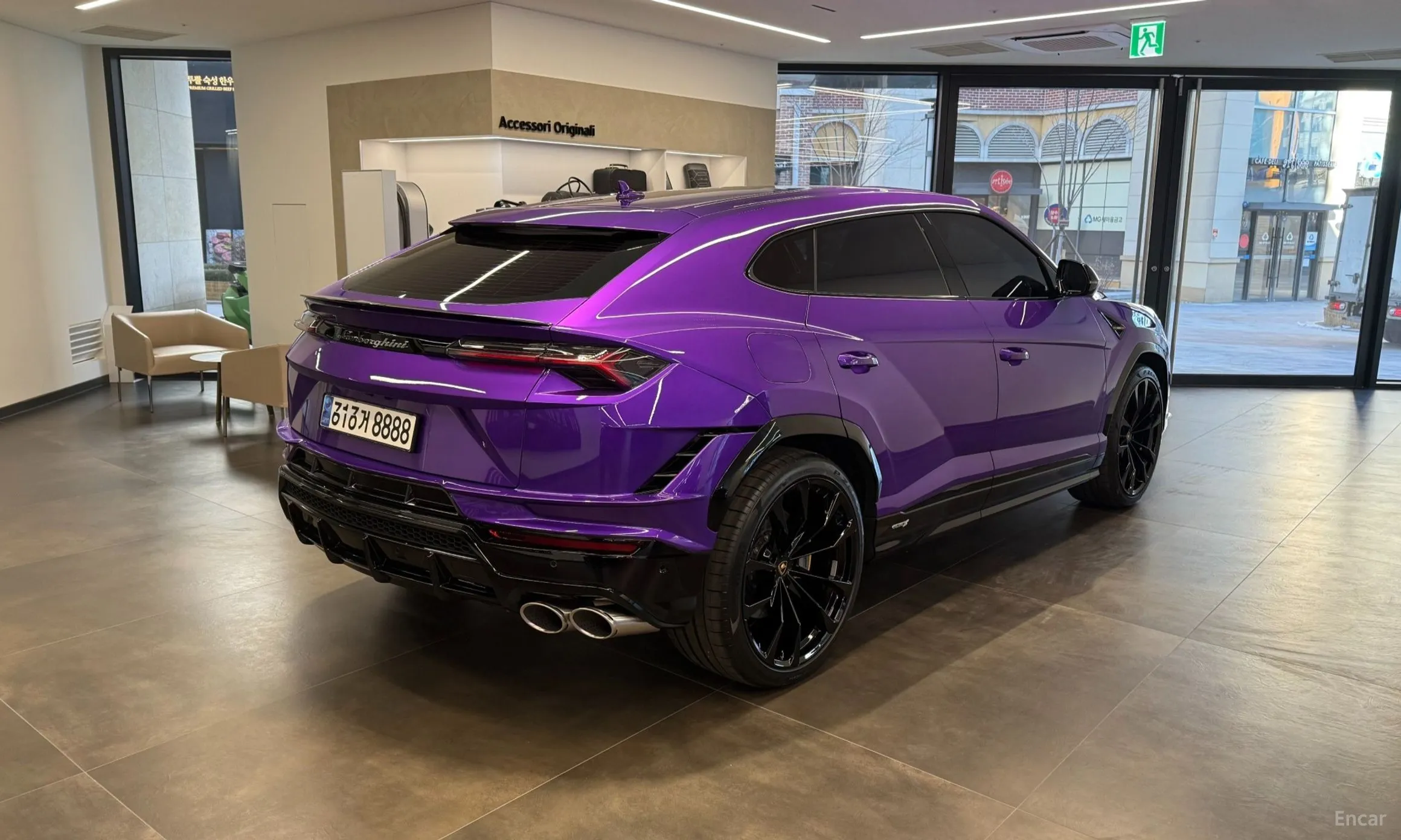 Lamborghini Urus превью 12