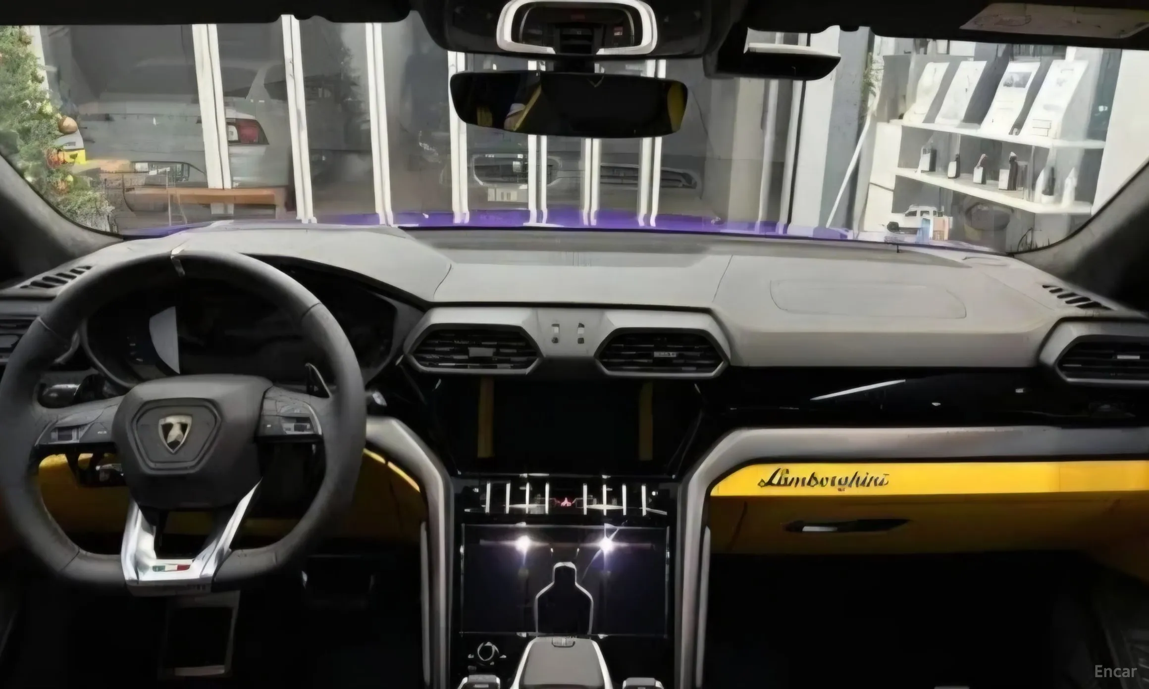 Lamborghini Urus превью 13