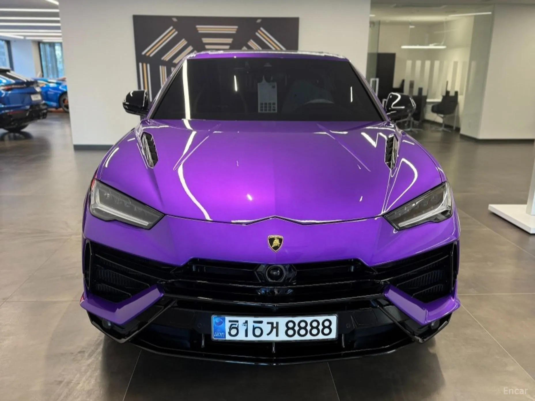 Lamborghini Urus превью 4