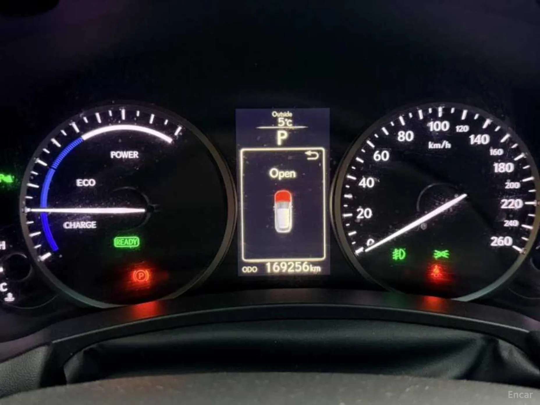 Lexus NX300h превью 8