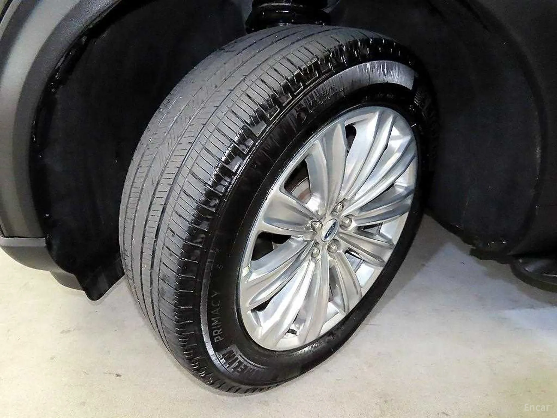 Ford Explorer 6th Generation превью 20