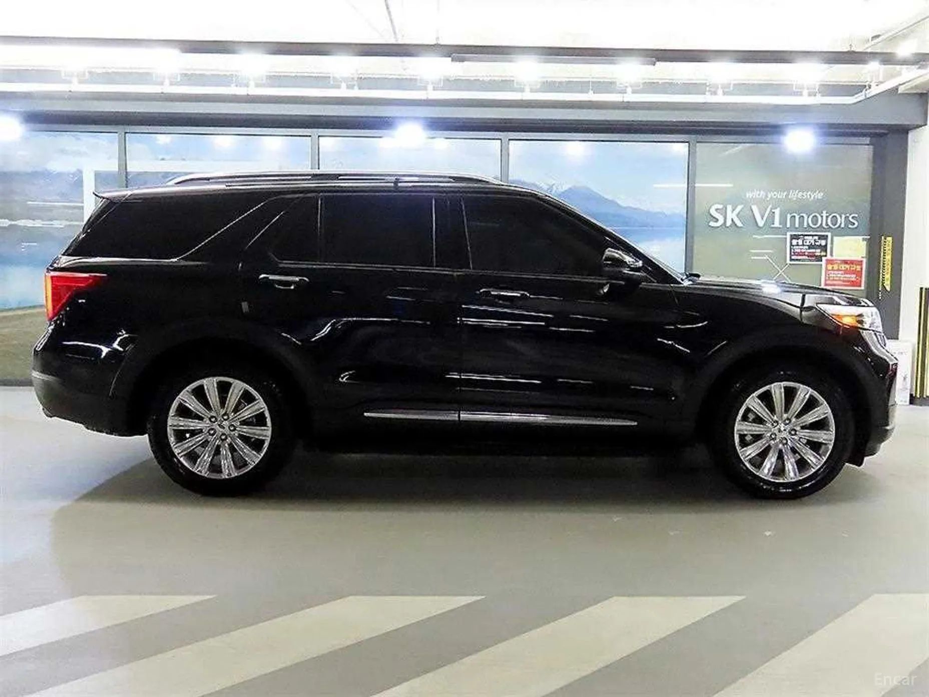 Ford Explorer 6th Generation превью 3