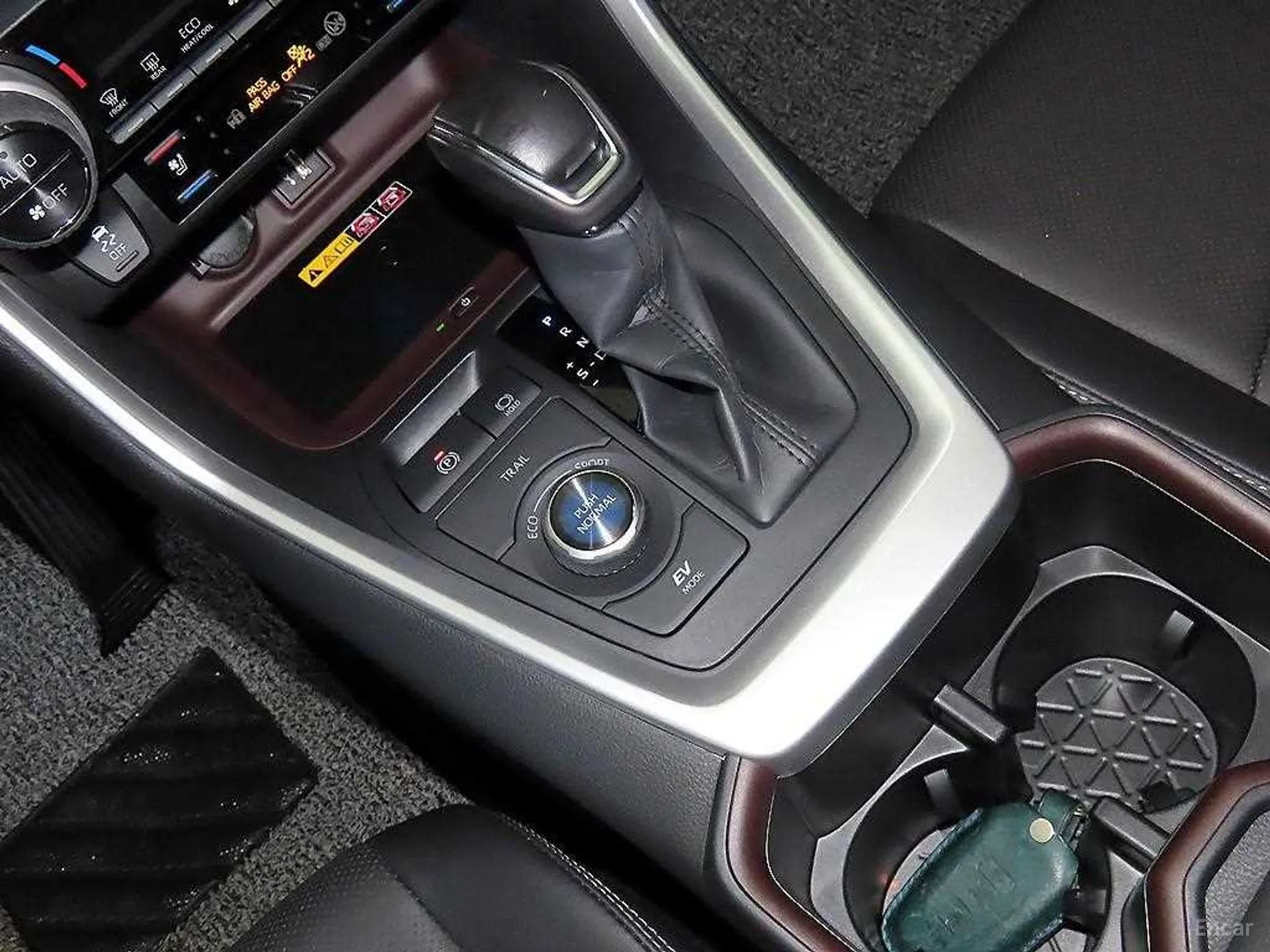 Toyota RAV4 5th Generation превью 12
