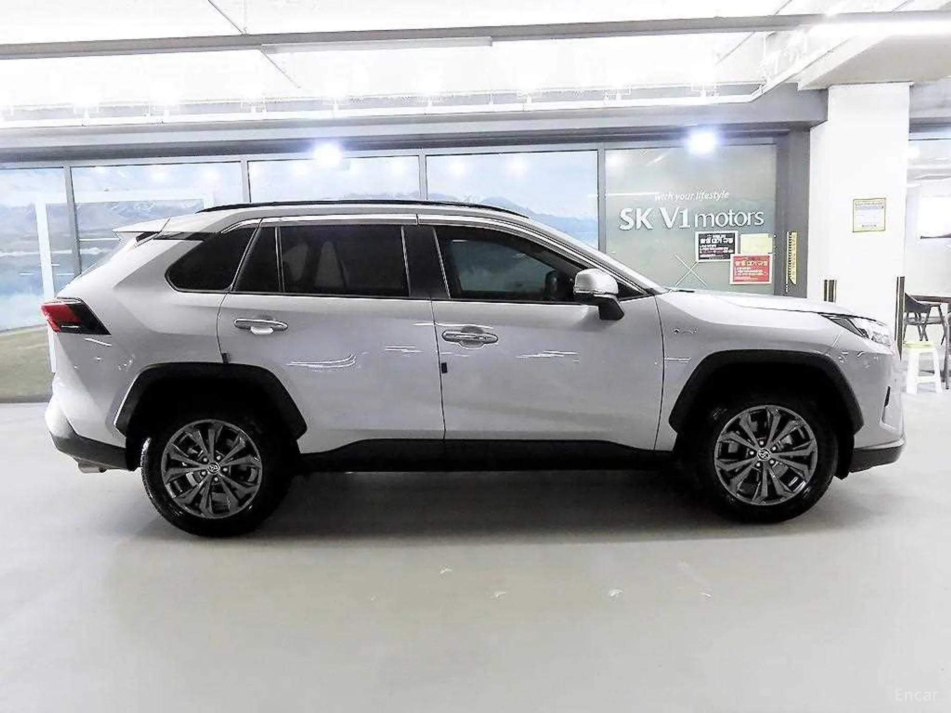 Toyota RAV4 5th Generation превью 3