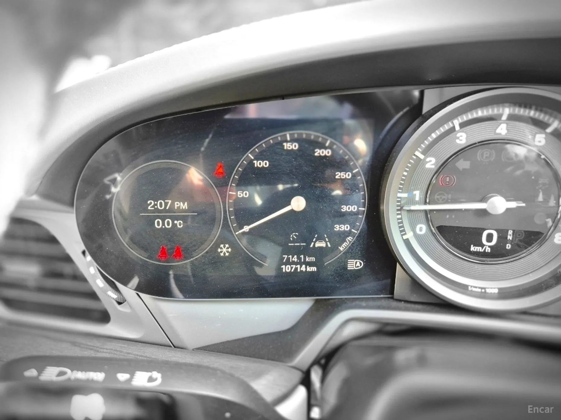 Porsche 911 (992) превью 8