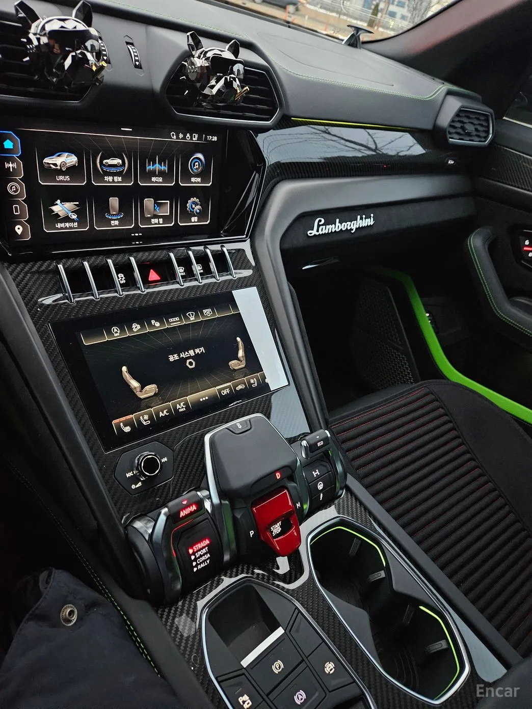 Lamborghini Urus превью 8