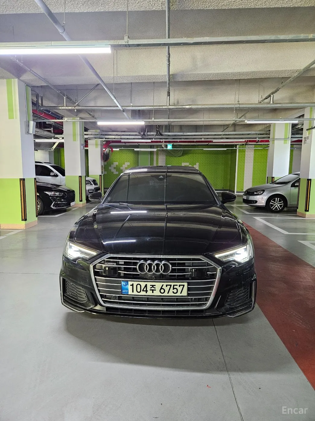 Audi A6 (C8)