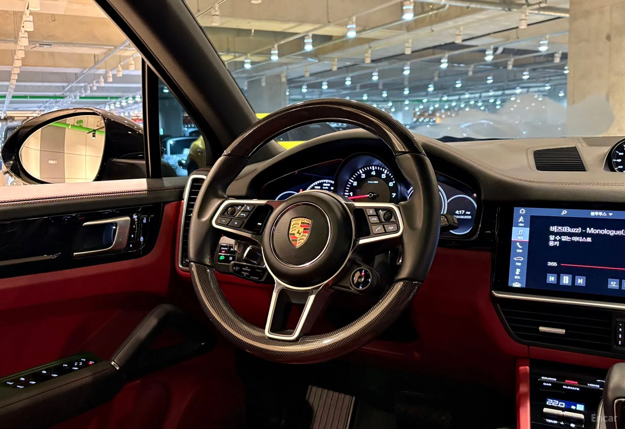 Porsche Cayenne (PO536) превью 14