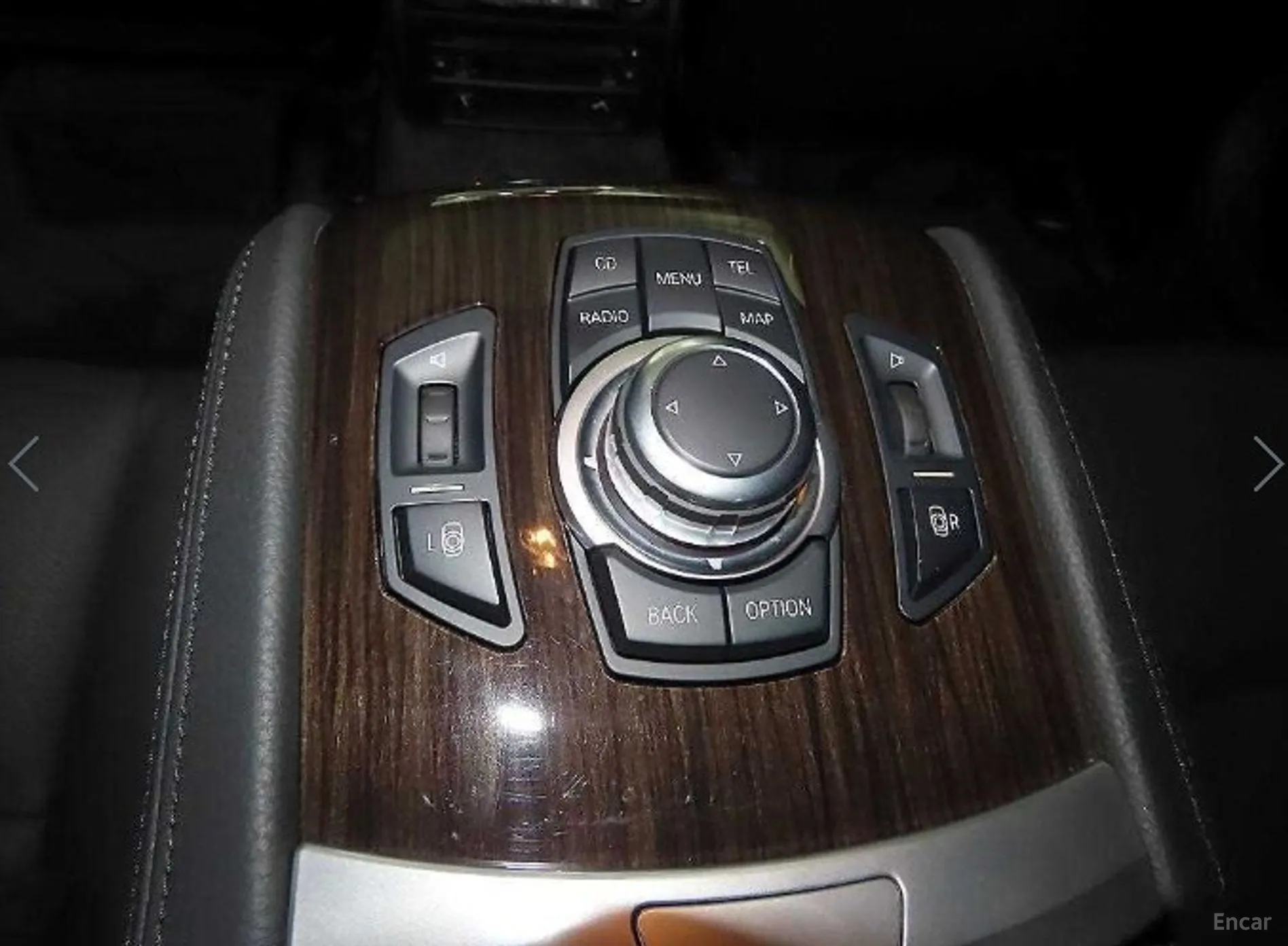 BMW 7 Series (F01) превью 13
