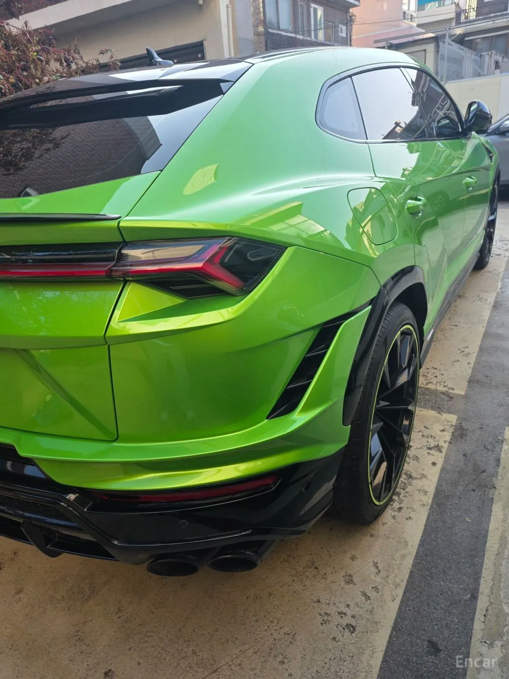 Lamborghini Urus превью 7