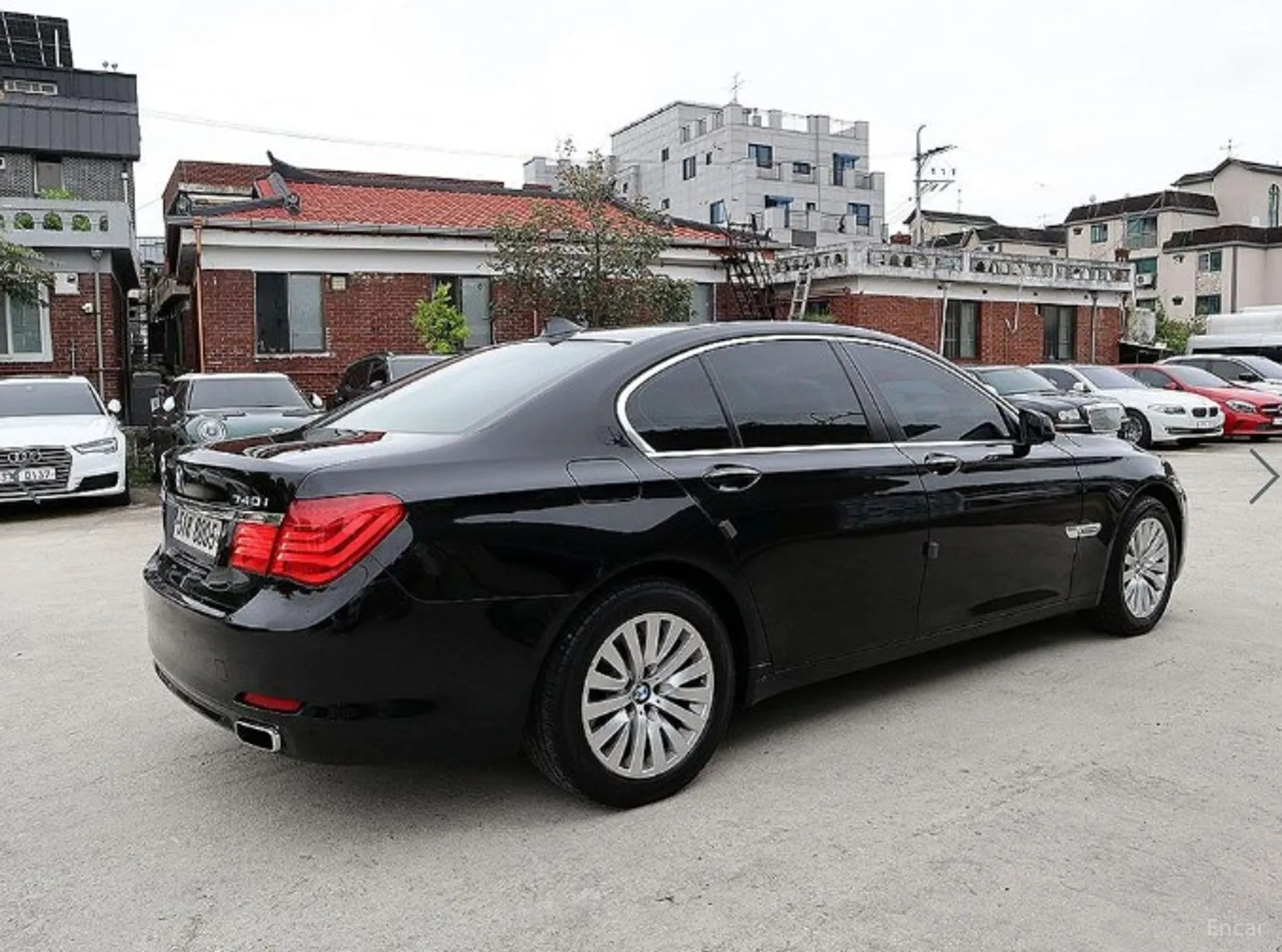 BMW 7 Series (F01) превью 3