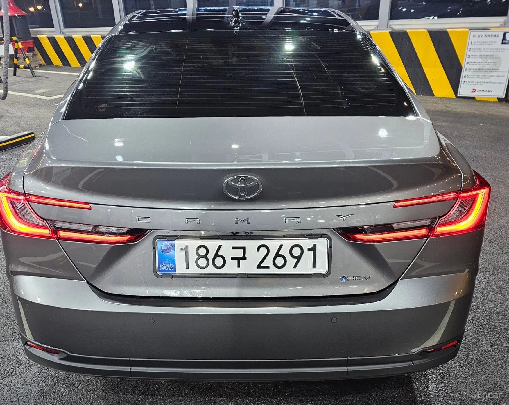 Toyota Camry (XV80) превью 3