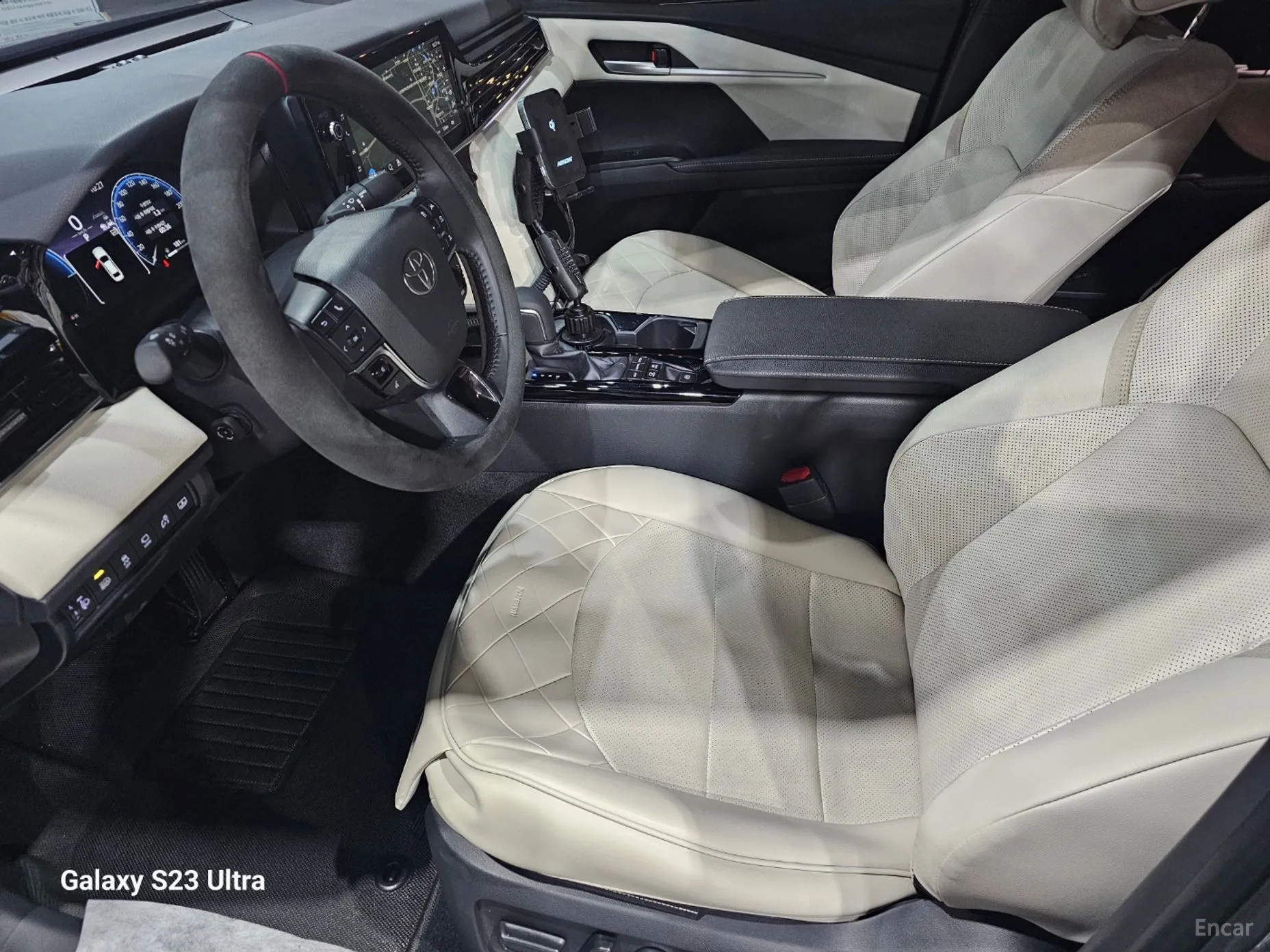 Toyota Camry (XV80) превью 7