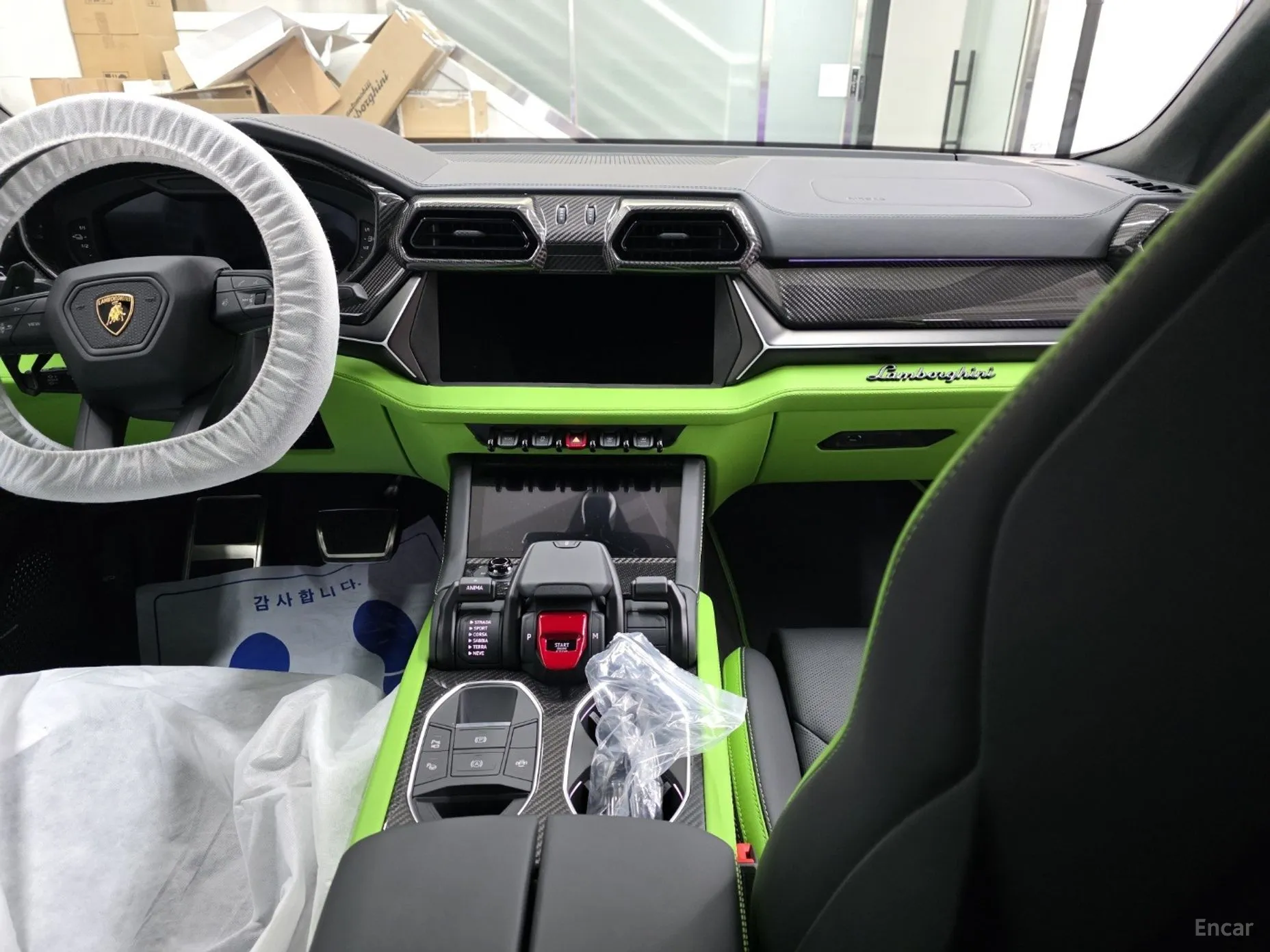 Lamborghini Urus превью 11
