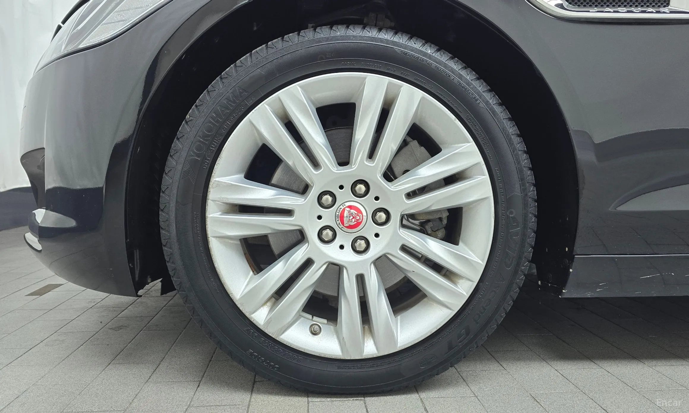 Jaguar XF (x260) превью 5