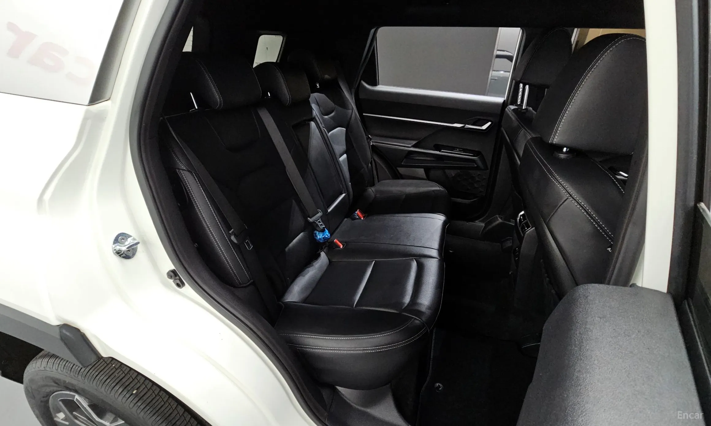 KG Mobility (SsangYong) Torres превью 12