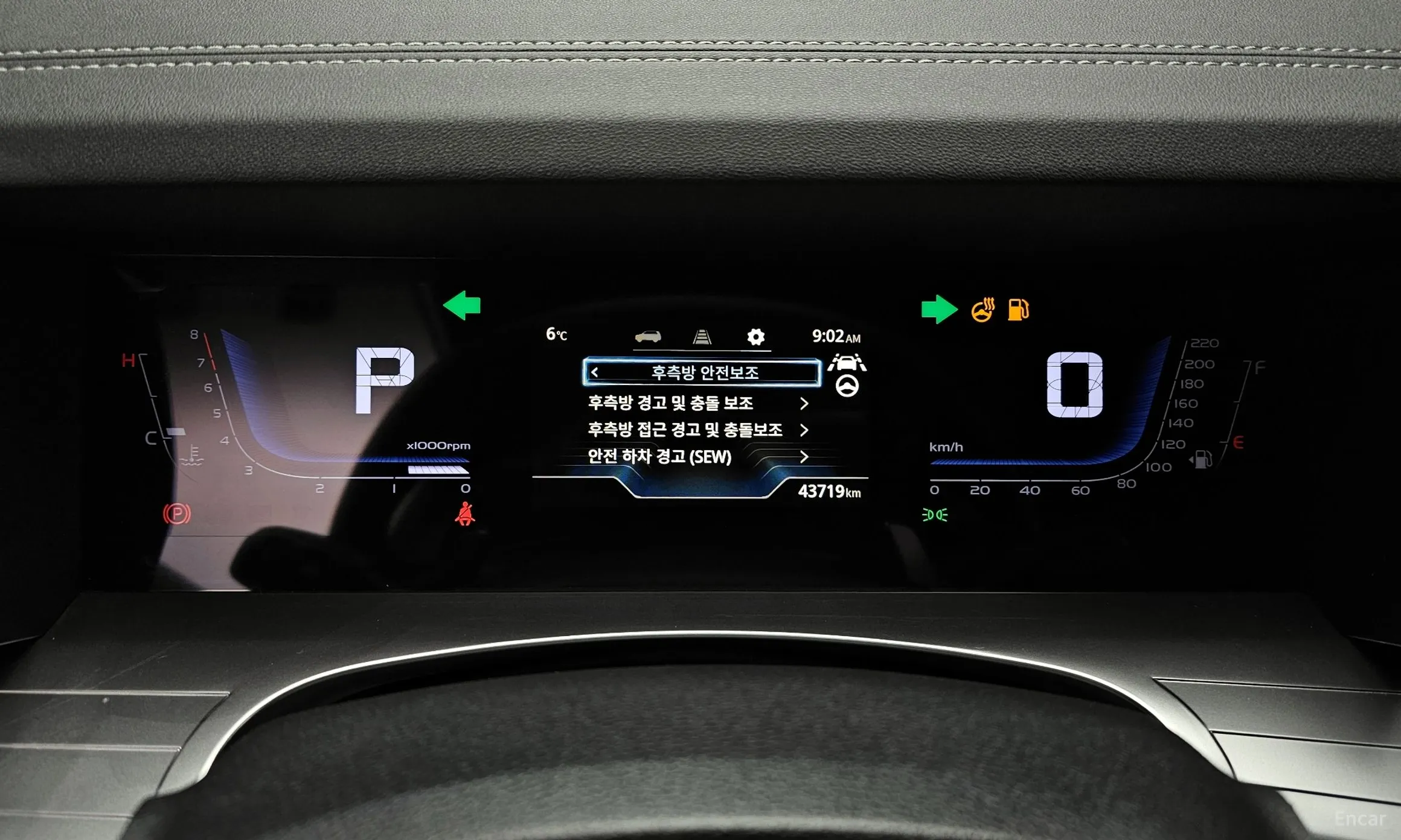 KG Mobility (SsangYong) Torres превью 8