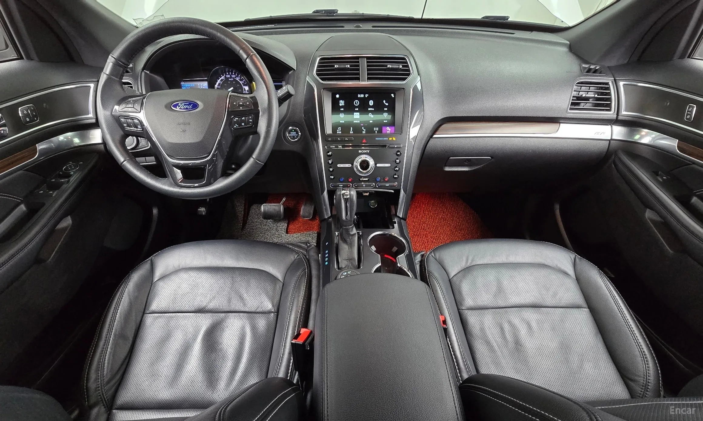 Ford Explorer превью 7