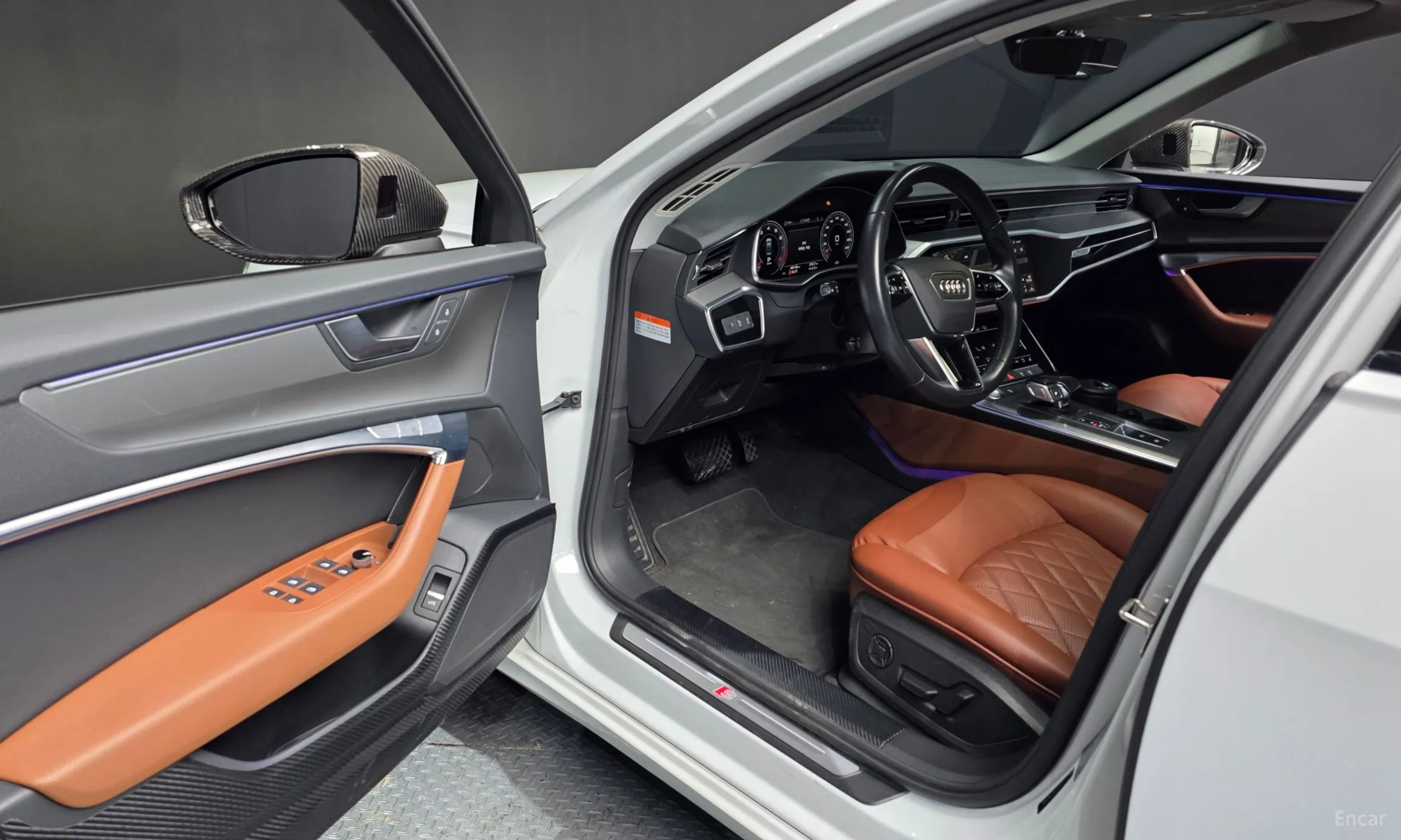 Audi A6 (C8) превью 10