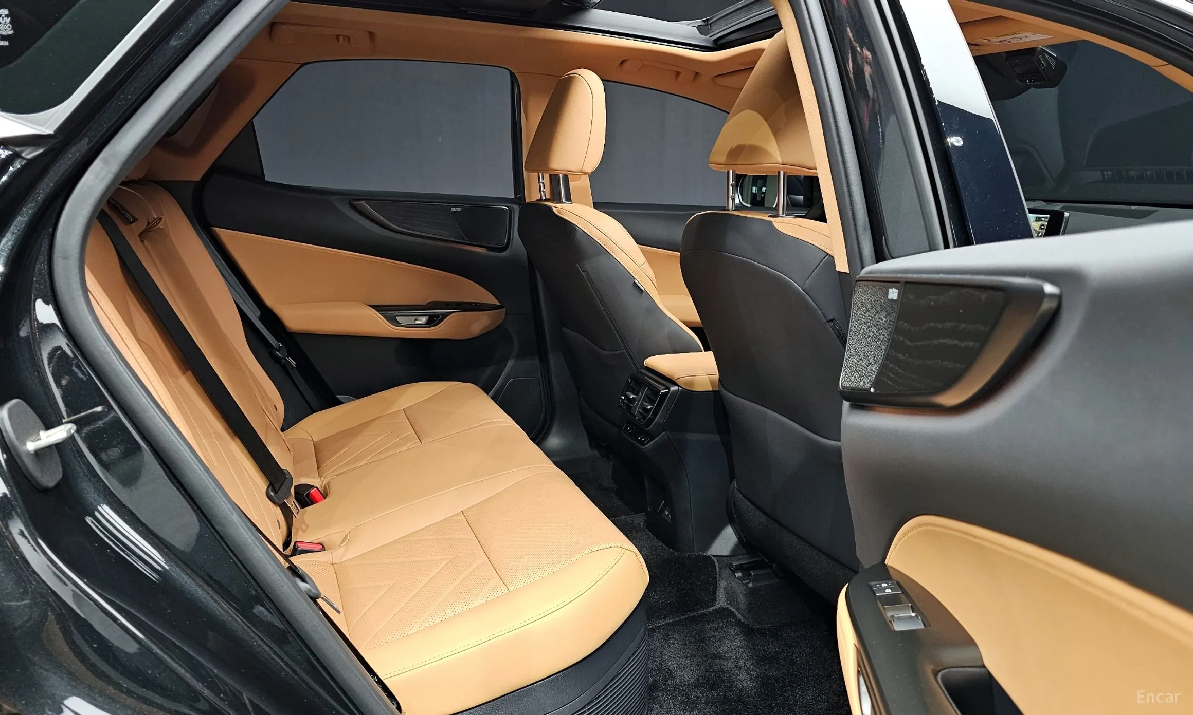 Lexus NX350h Gen 2 превью 11