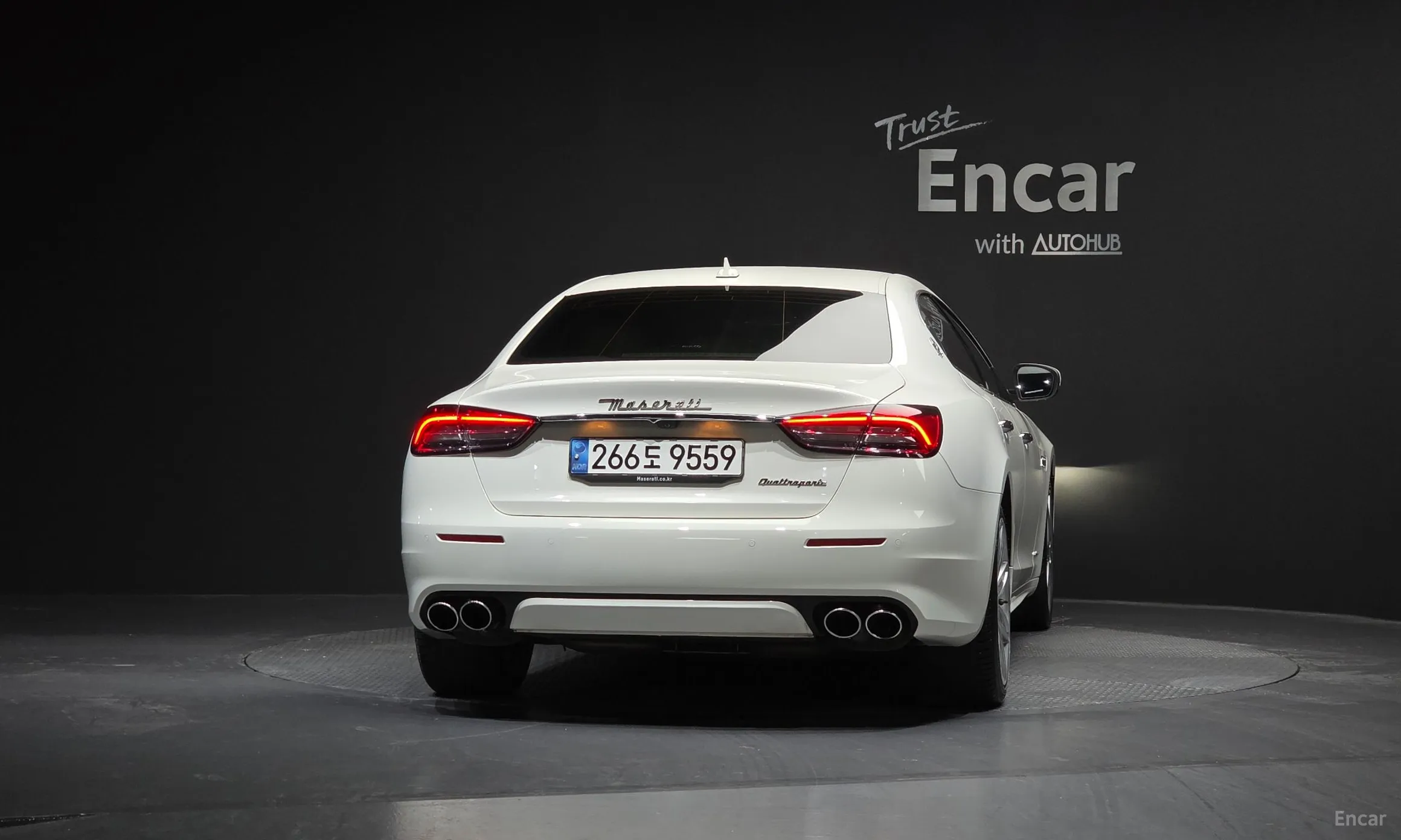 Maserati Quattroporte превью 4