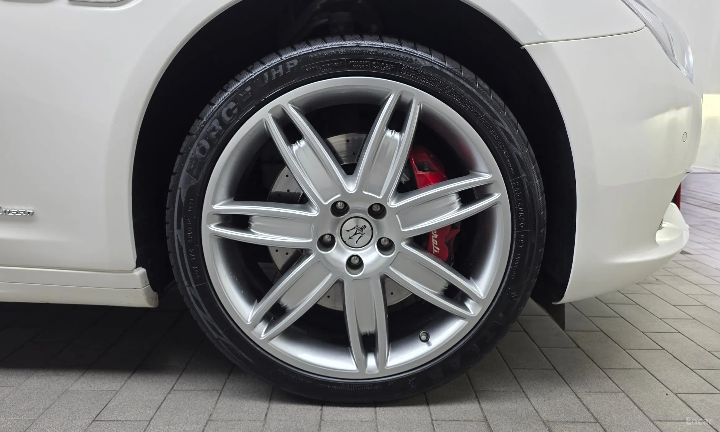 Maserati Quattroporte превью 5
