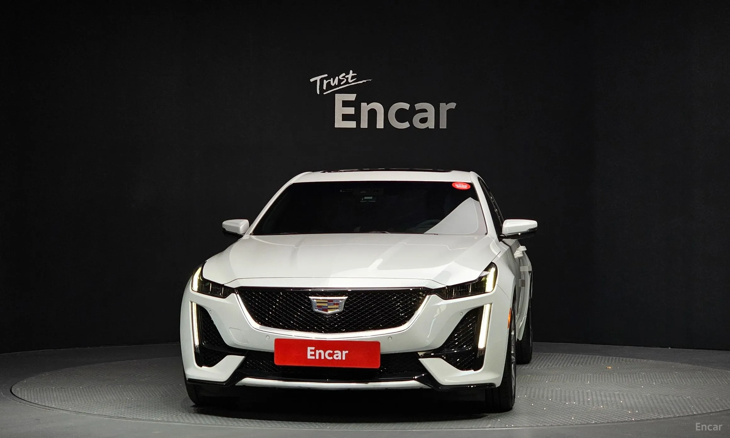 Cadillac CT5 превью 3