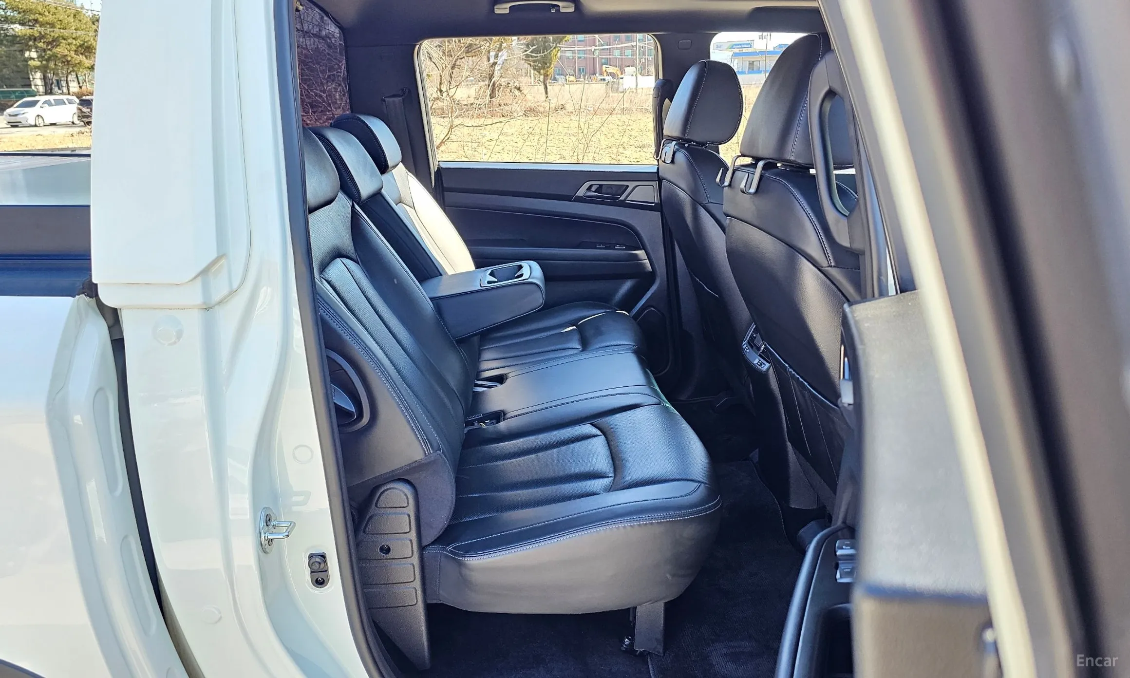 KG Mobility (SsangYong) Rexton Sports превью 11