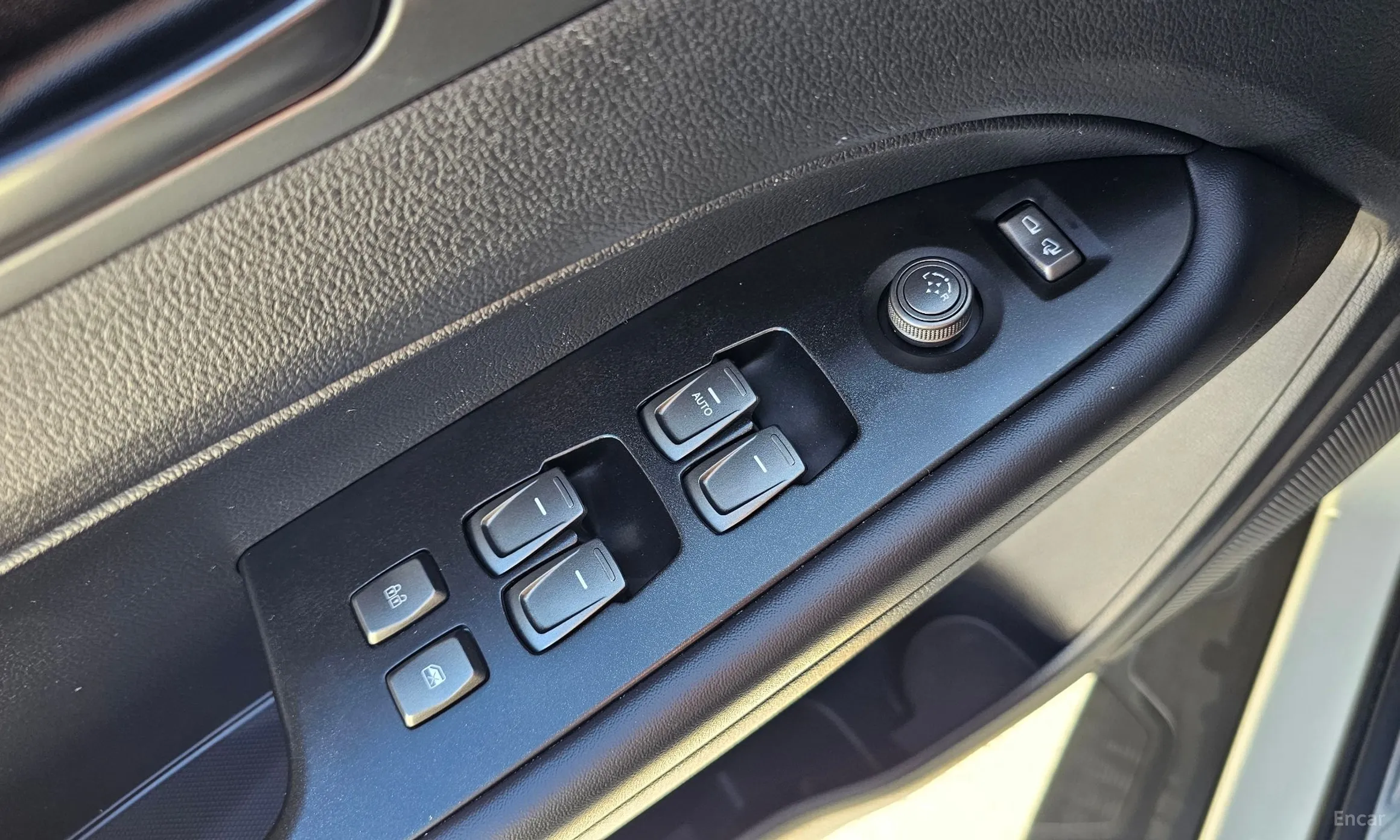 KG Mobility (SsangYong) Rexton Sports превью 14