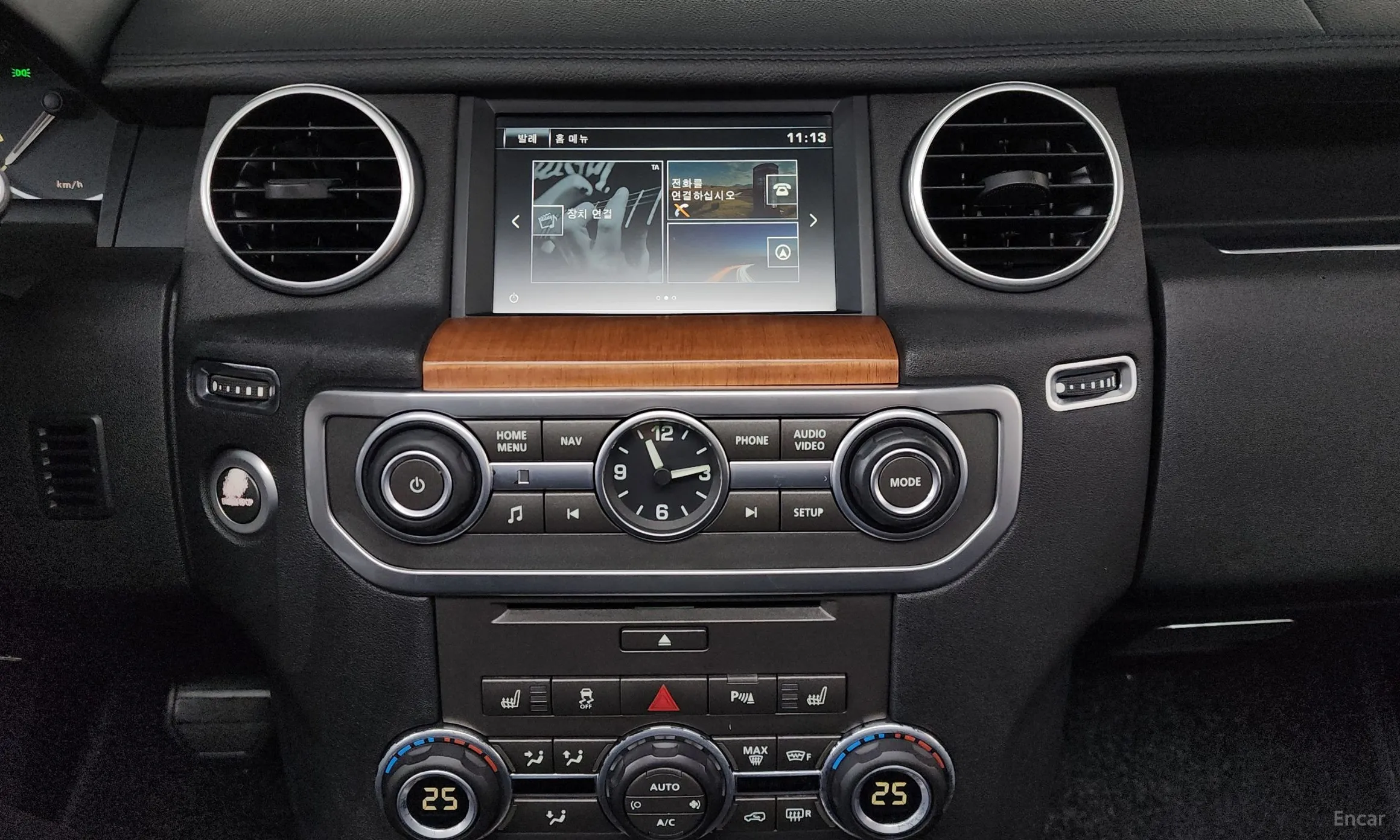 Land Rover Discovery 4 превью 15