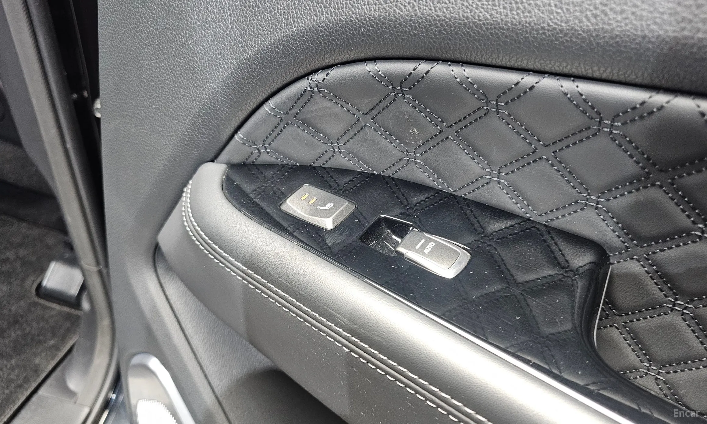 KG Mobility (SsangYong) Rexton превью 19