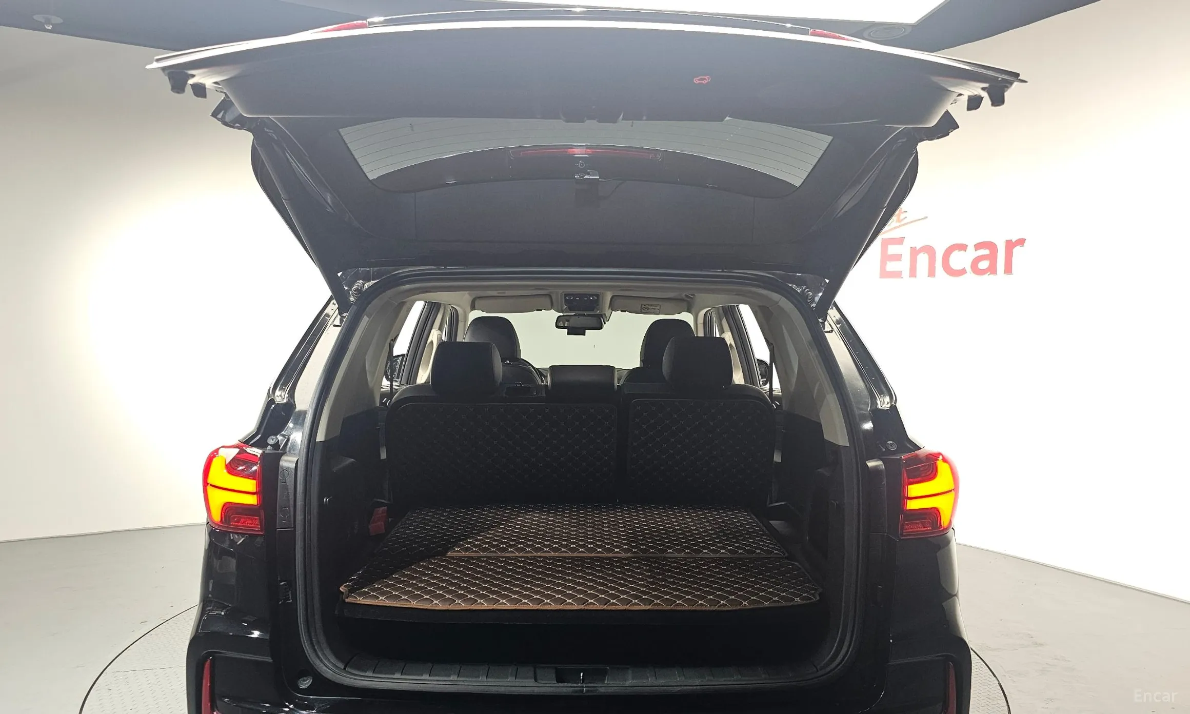 KG Mobility (SsangYong) Rexton превью 20