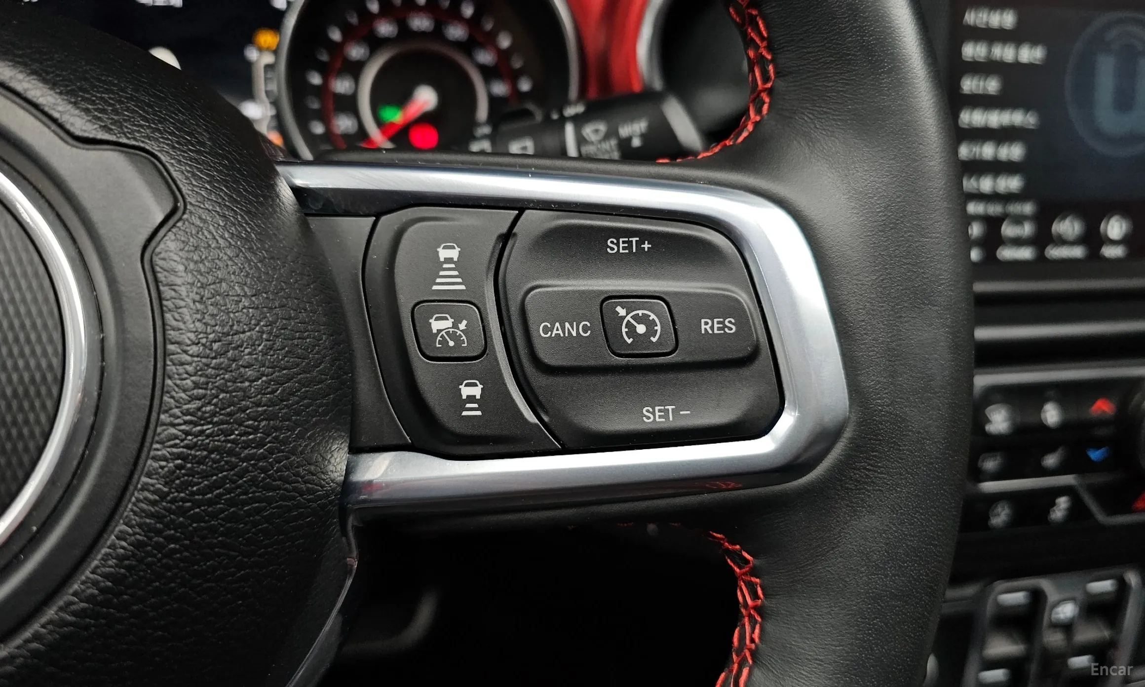 Jeep Wrangler (JL) превью 18