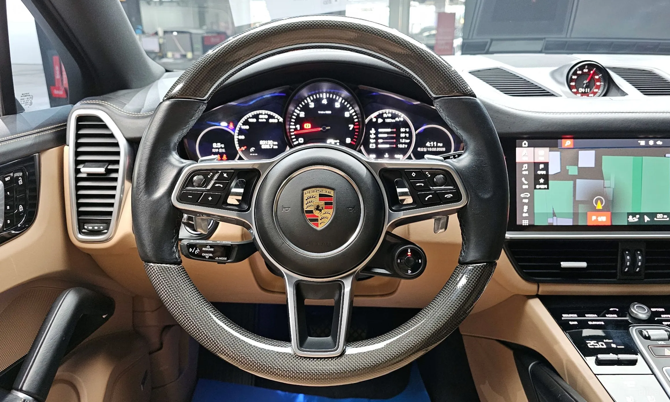 Porsche Cayenne (PO536) превью 14