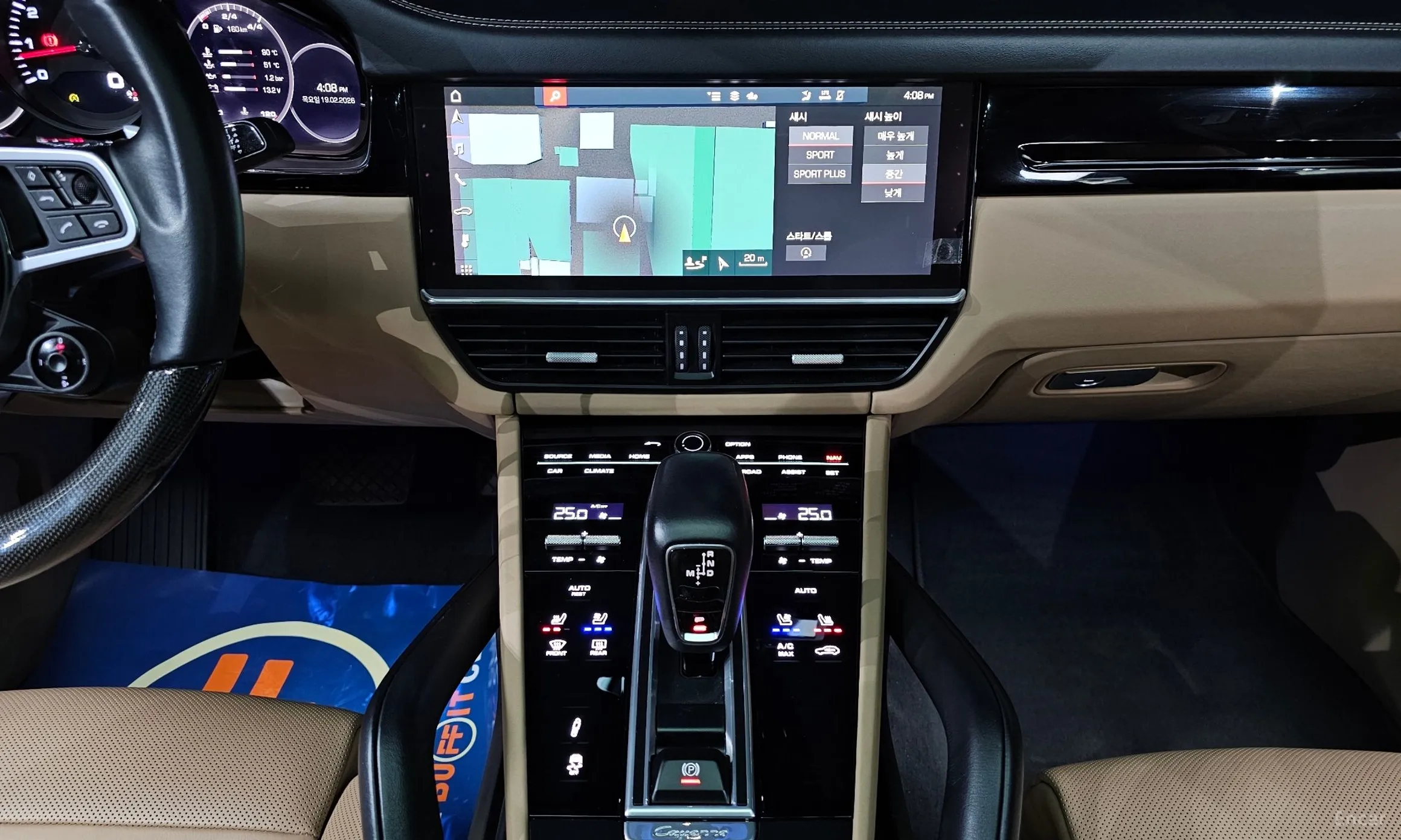 Porsche Cayenne (PO536) превью 15