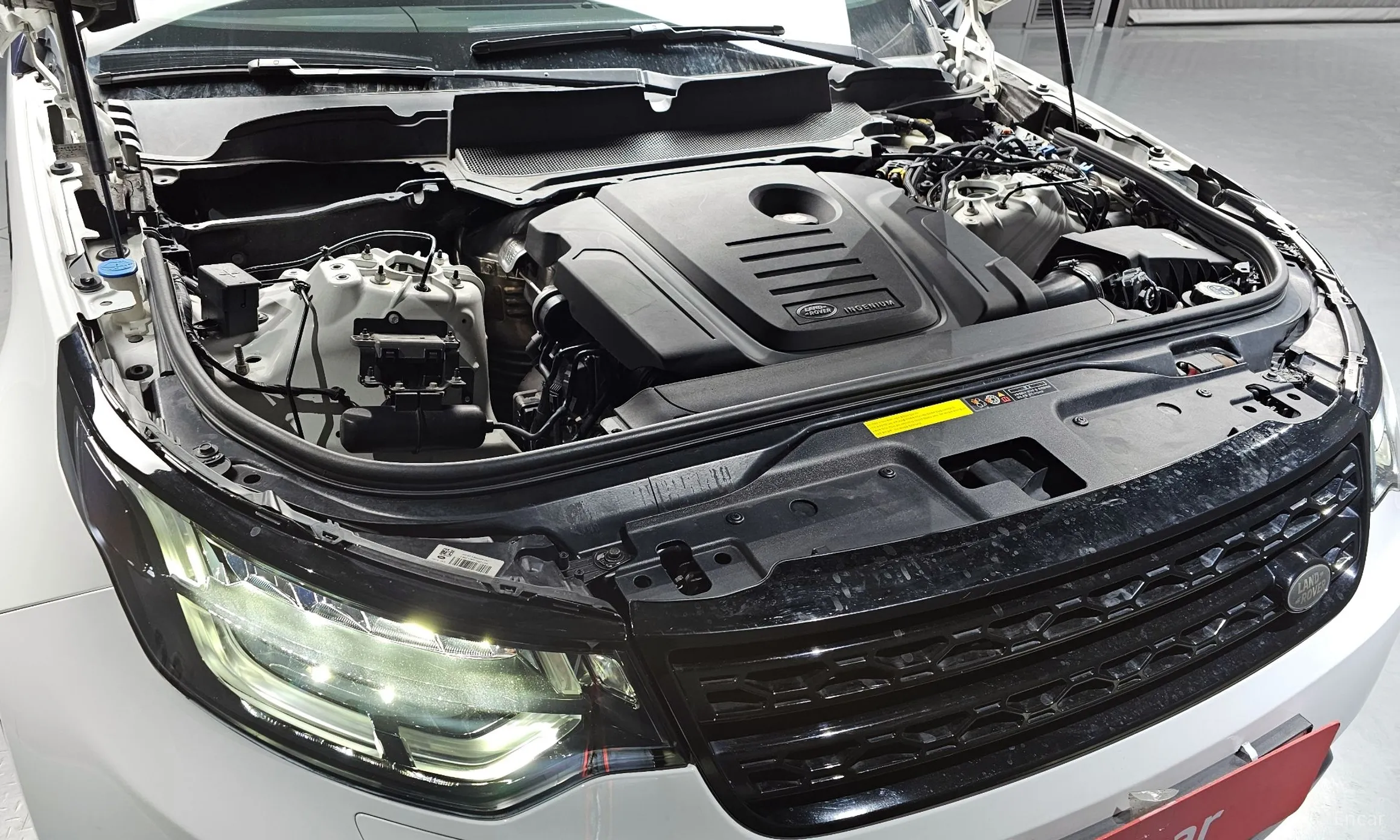 Land Rover Discovery 5 превью 6