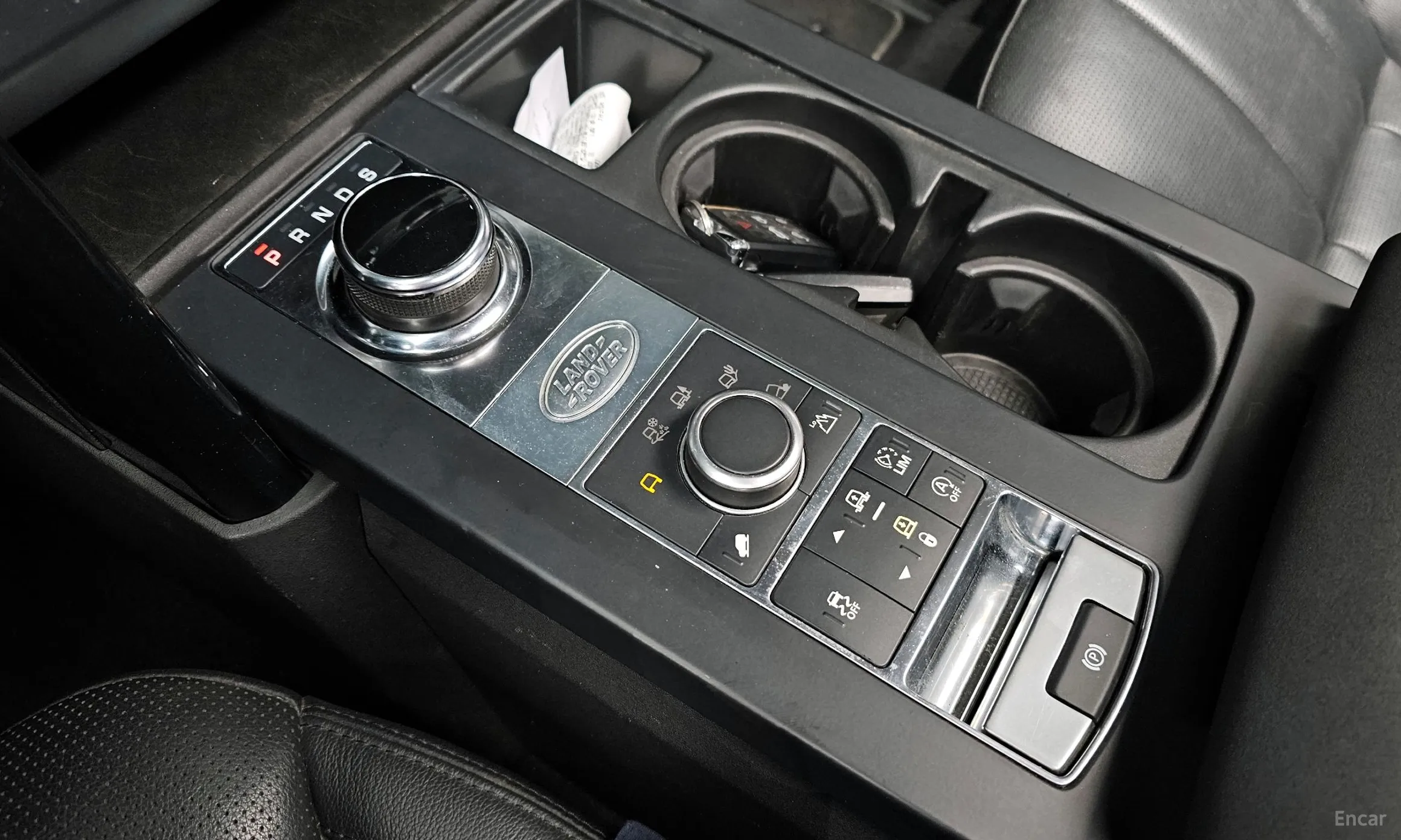 Land Rover Discovery 5 превью 9