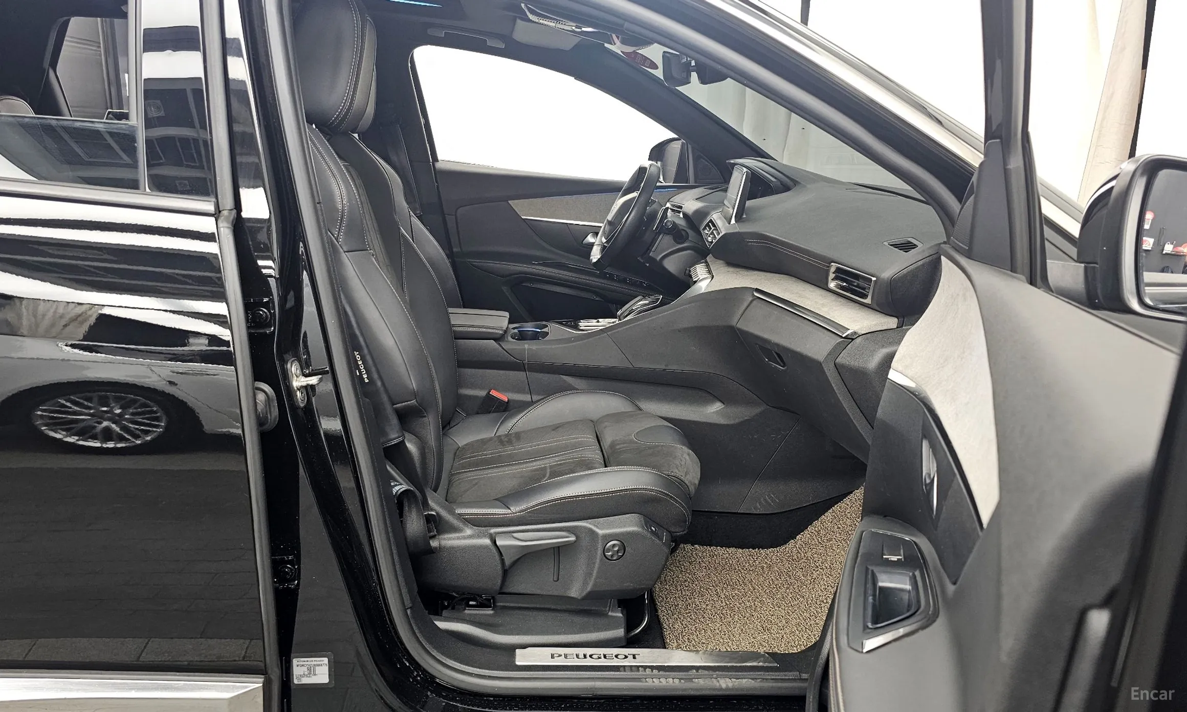 Peugeot 5008 2nd generation превью 11