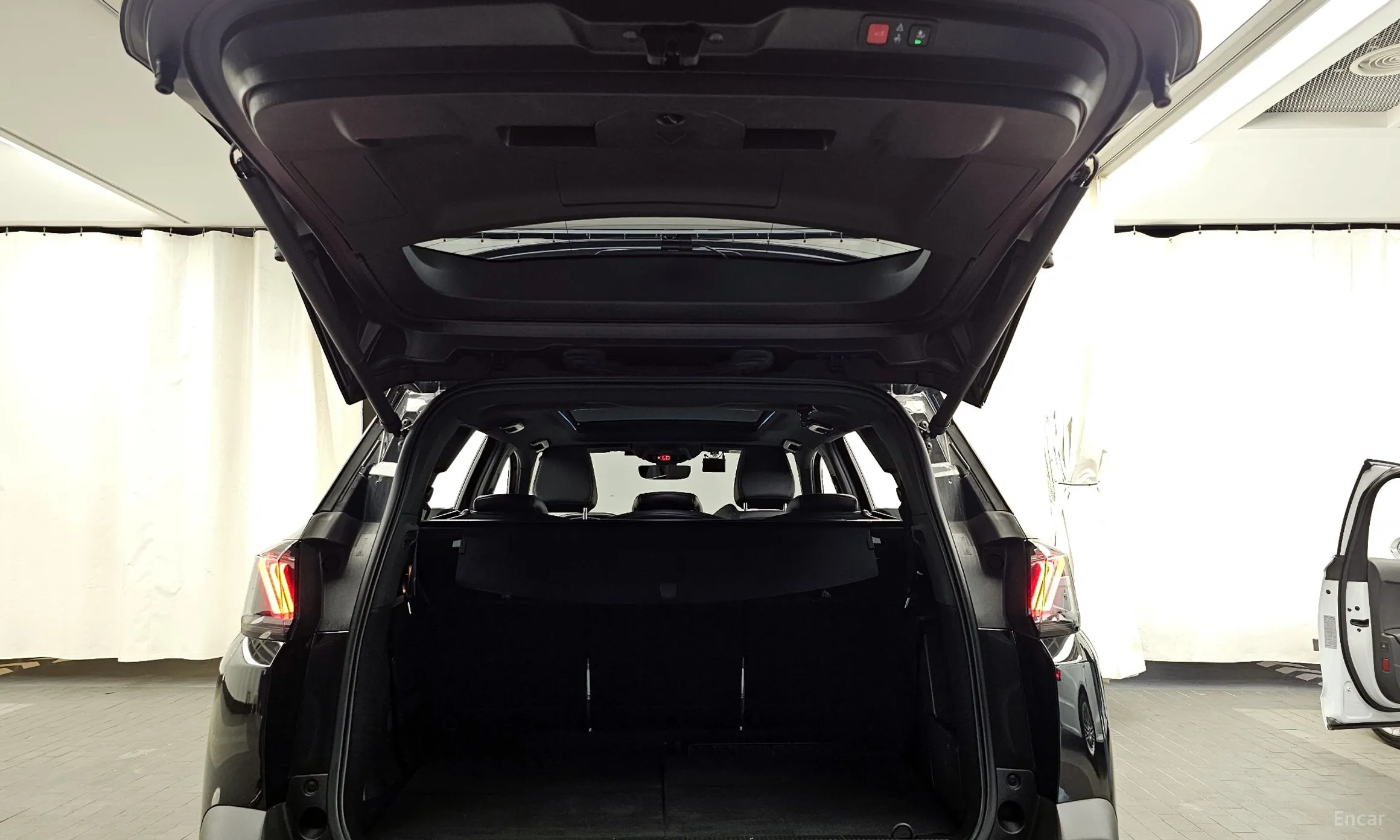 Peugeot 5008 2nd generation превью 20