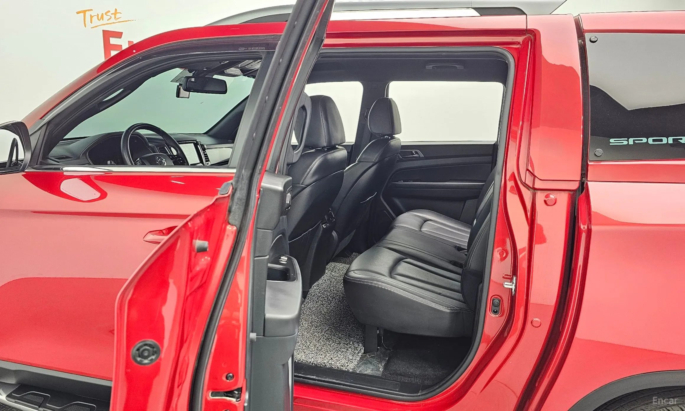 KG Mobility (SsangYong) Rexton Sports превью 12