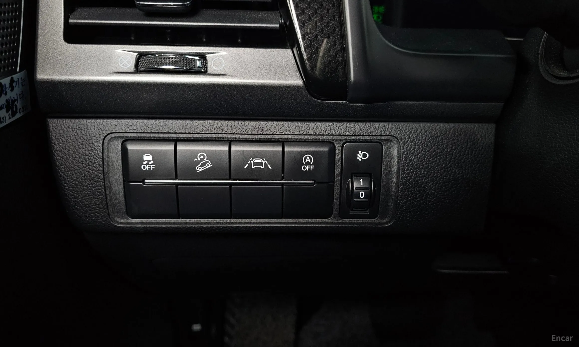 KG Mobility (SsangYong) Rexton Sports превью 17