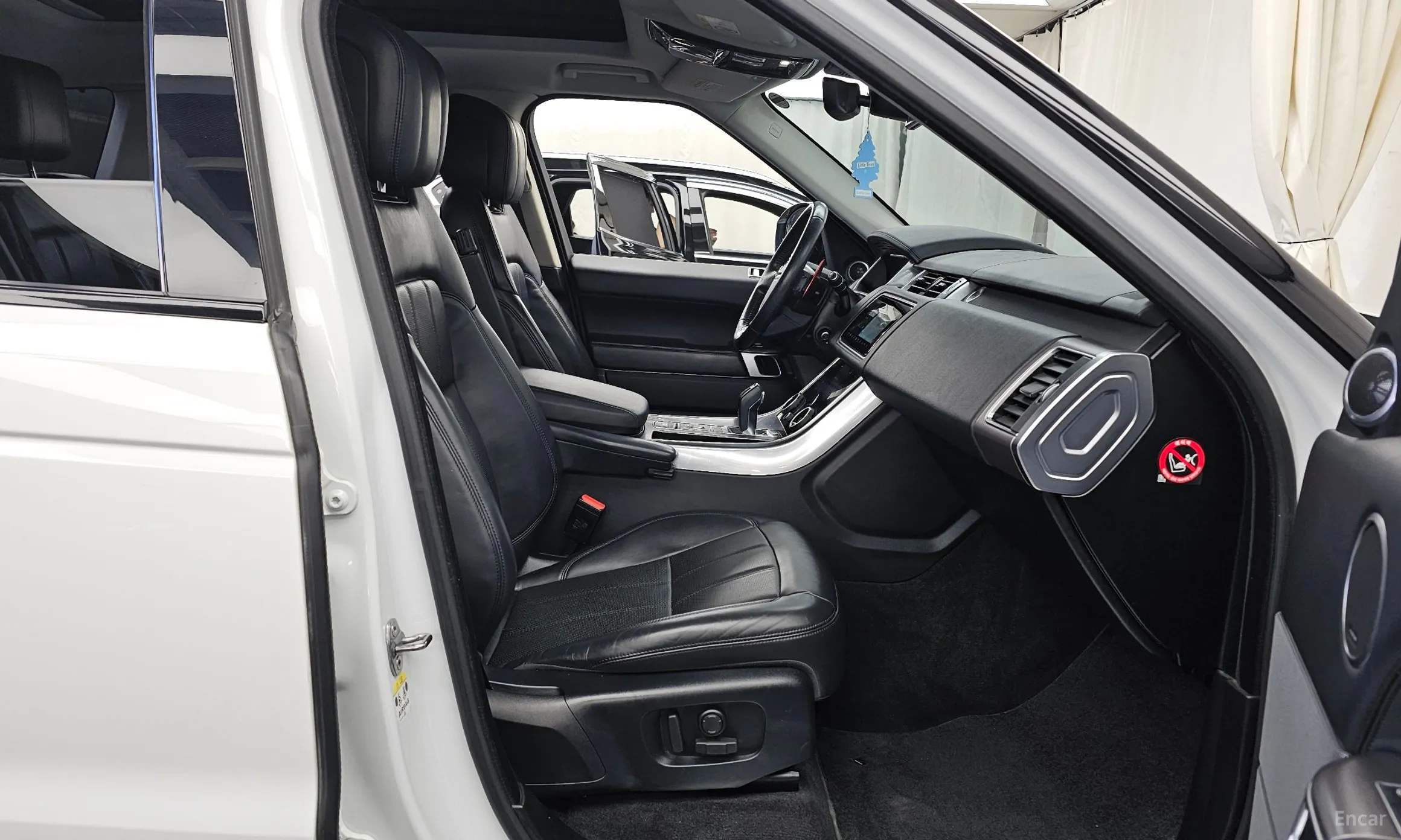 Land Rover Range Rover Sport 2nd Generation превью 11