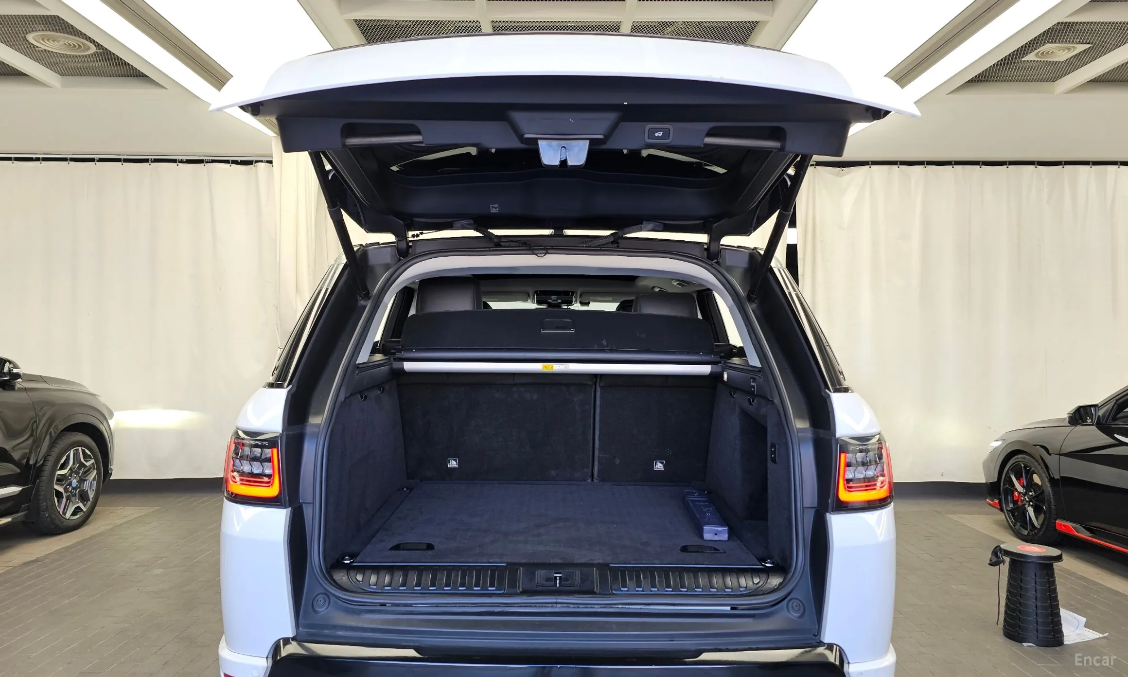 Land Rover Range Rover Sport 2nd Generation превью 20