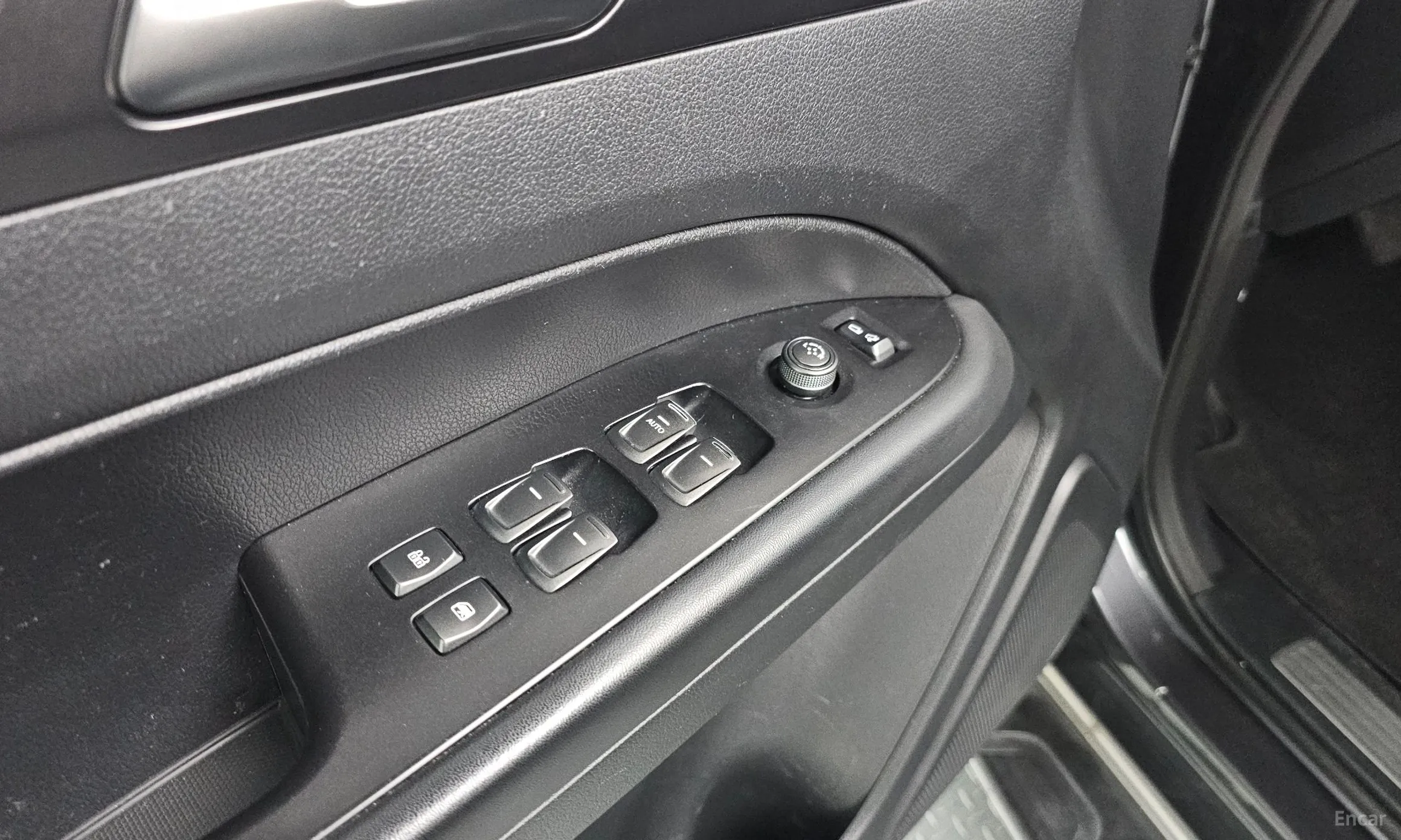 KG Mobility (SsangYong) Rexton Sports Khan превью 18