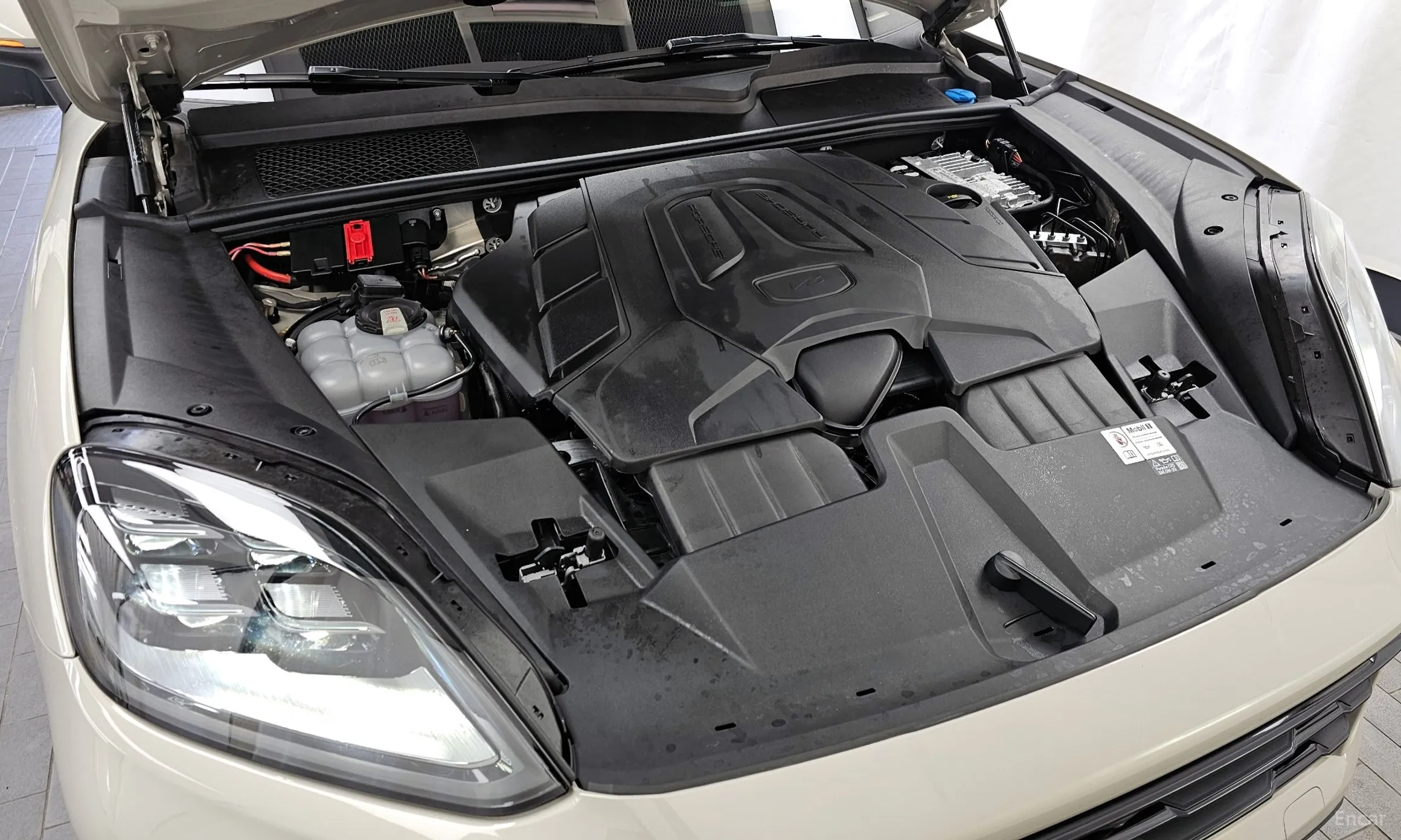 Porsche Cayenne (PO536) превью 6